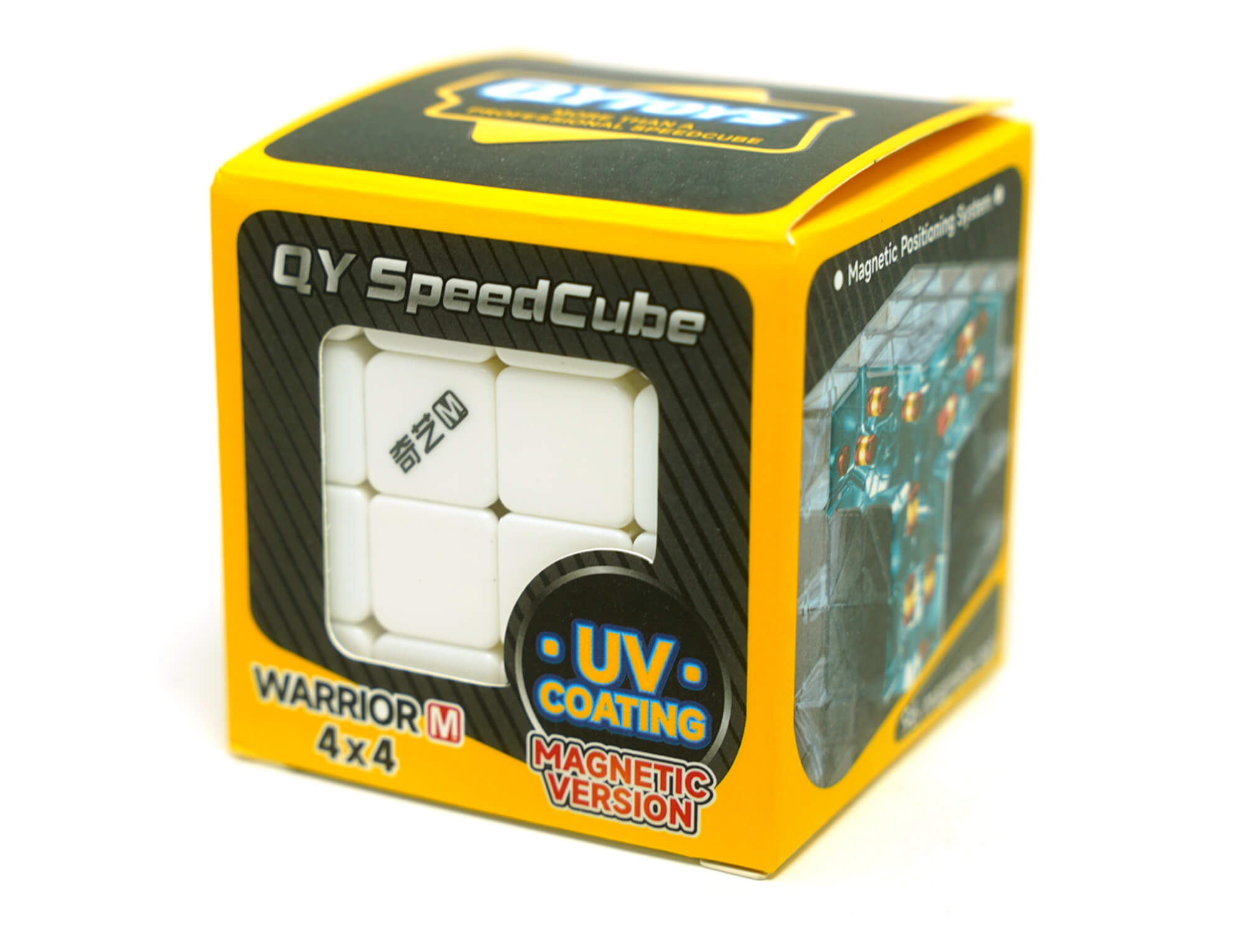 QiYi Warrior 4x4 Magnético UV — embalagem e cubo montado lado a lado