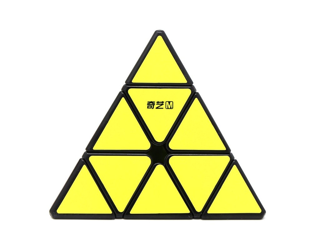 Pyraminx MS Magnético QiYi – vista frontal mostrando acabamento Tradicional com adesivos coloridos