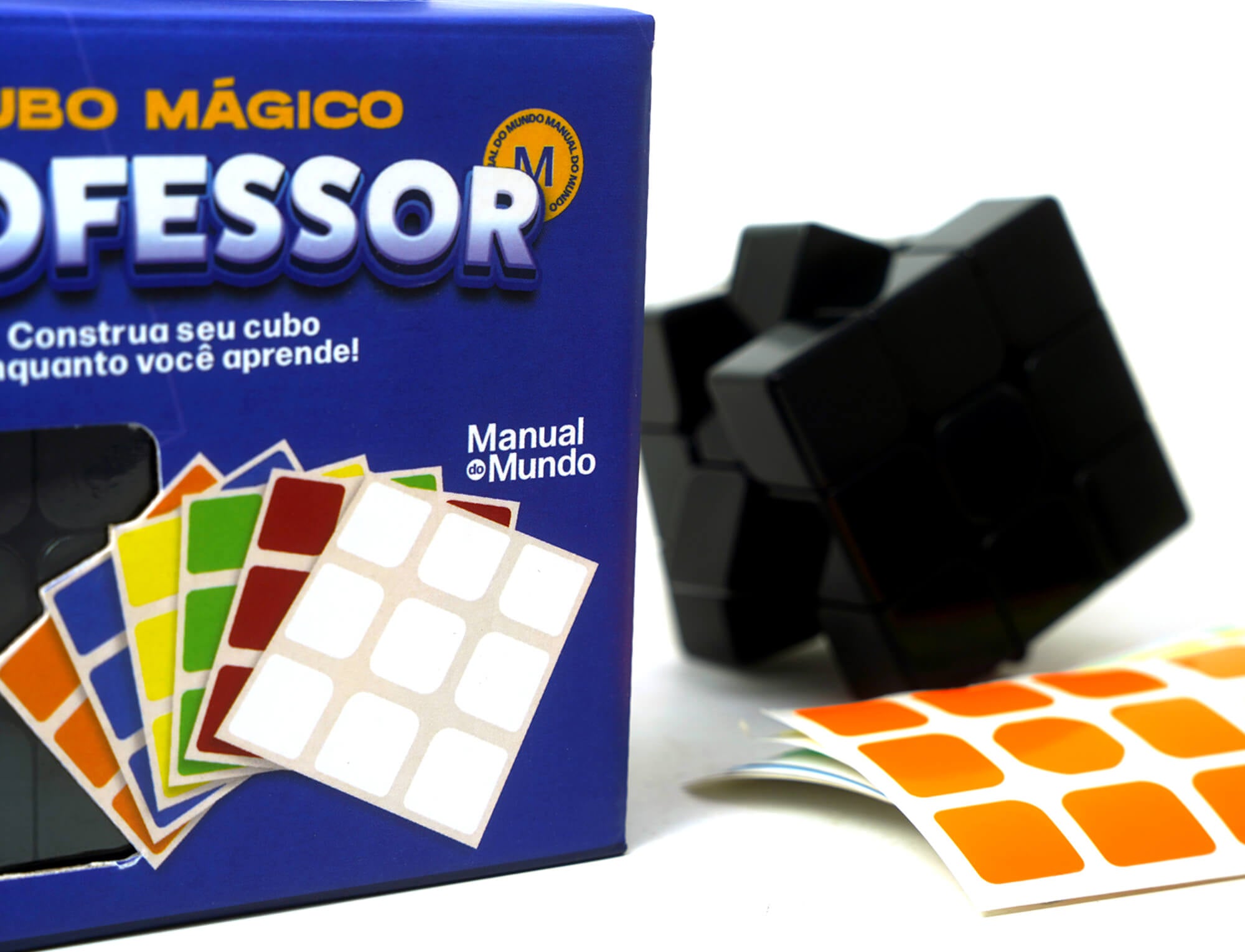 QR code ou acesso às aulas exclusivas do Manual do Mundo incluídas no kit