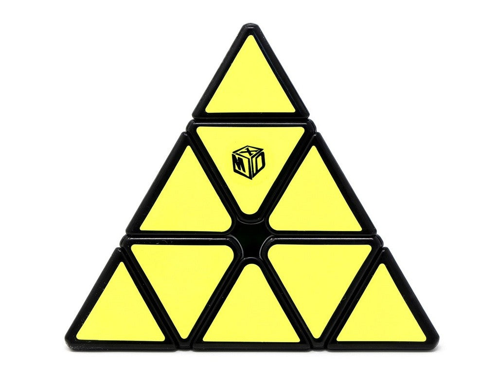 Pyraminx X-Man Bell QiYi acabamento Tradicional — vista frontal mostrando as faces coloridas