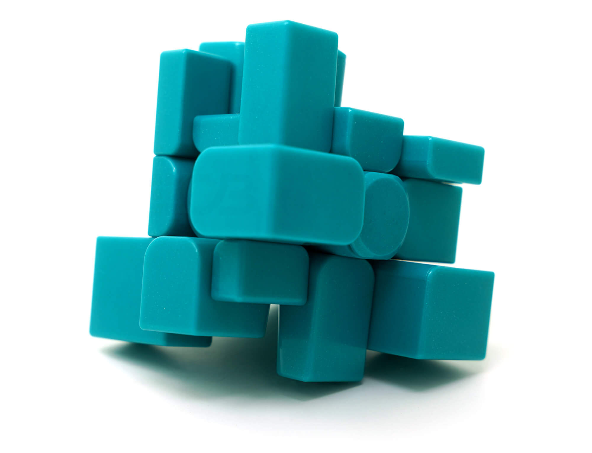 Mirror Blocks 3x3 MoYu V2 verde — ângulo lateral evidenciando o acabamento espelhado e o relevo das peças