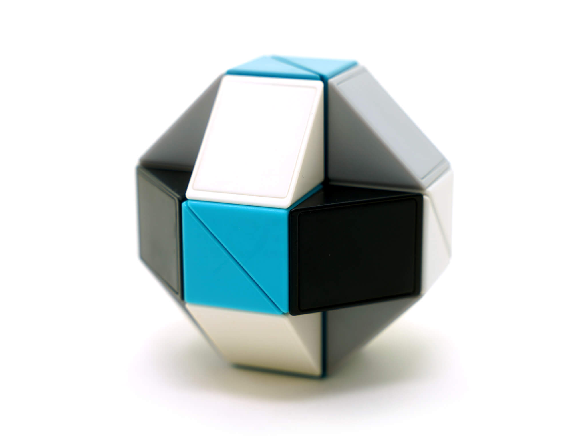 Cubo Serpente Fanxin 24 blocos em formato de cobra estendida, vista frontal