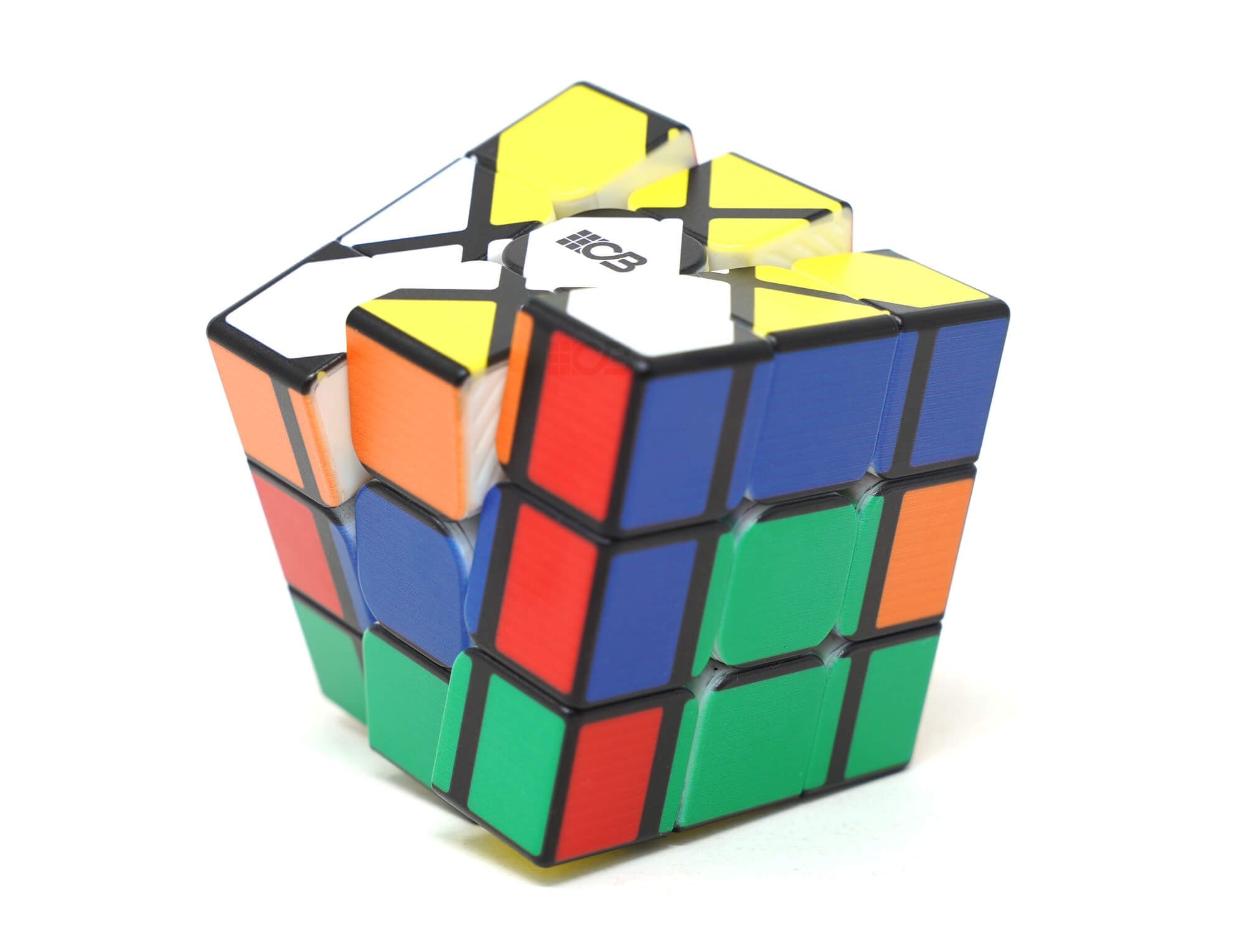 Fisher Cube 3x3 Vinci Cube embaralhado, evidenciando as peças de formatos irregulares