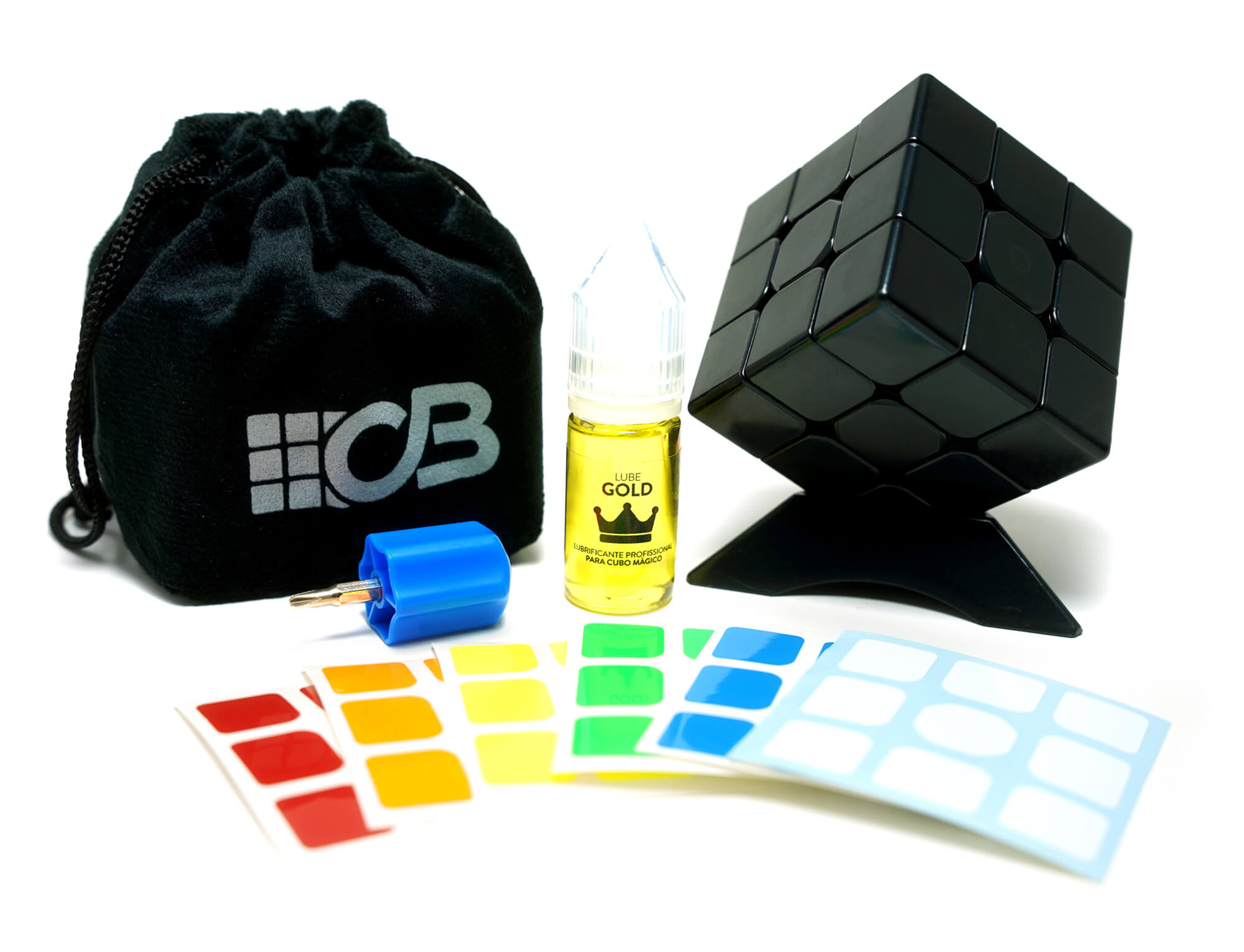 Cubo Mágico 3x3 QiYi Sail W stickerless em posição frontal sobre fundo branco