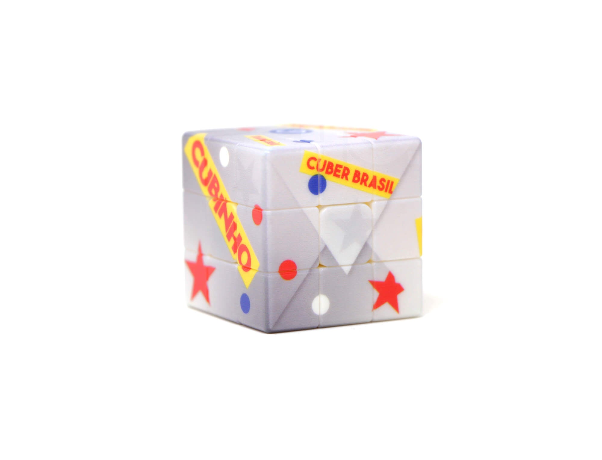 Mini cubo personalizado Dadinho — ângulo lateral mostrando acabamento das peças