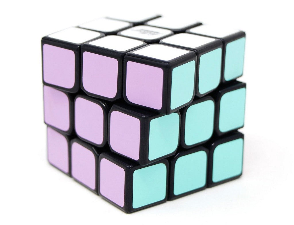 Fellow Cube Candy 3x3 em cores pastel com detalhe das peças coloridas