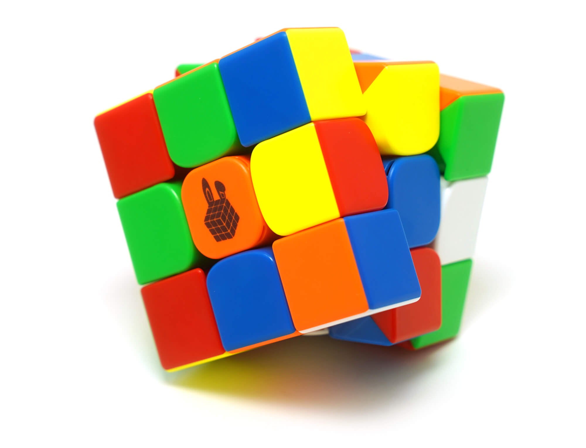 Cubo Mágico SC Plus em ângulo lateral evidenciando o mecanismo magnético do RS3M 2020