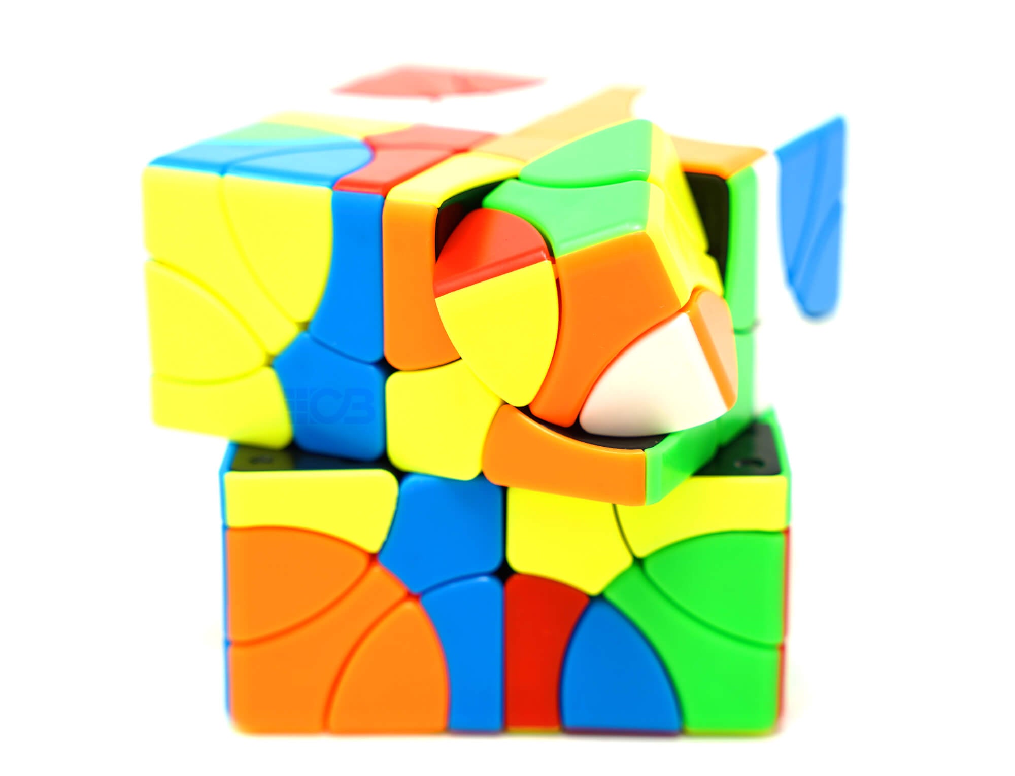 Corner Helicopter 2x2 YuXin — detalhe das peças e acabamento stickerless multicolor