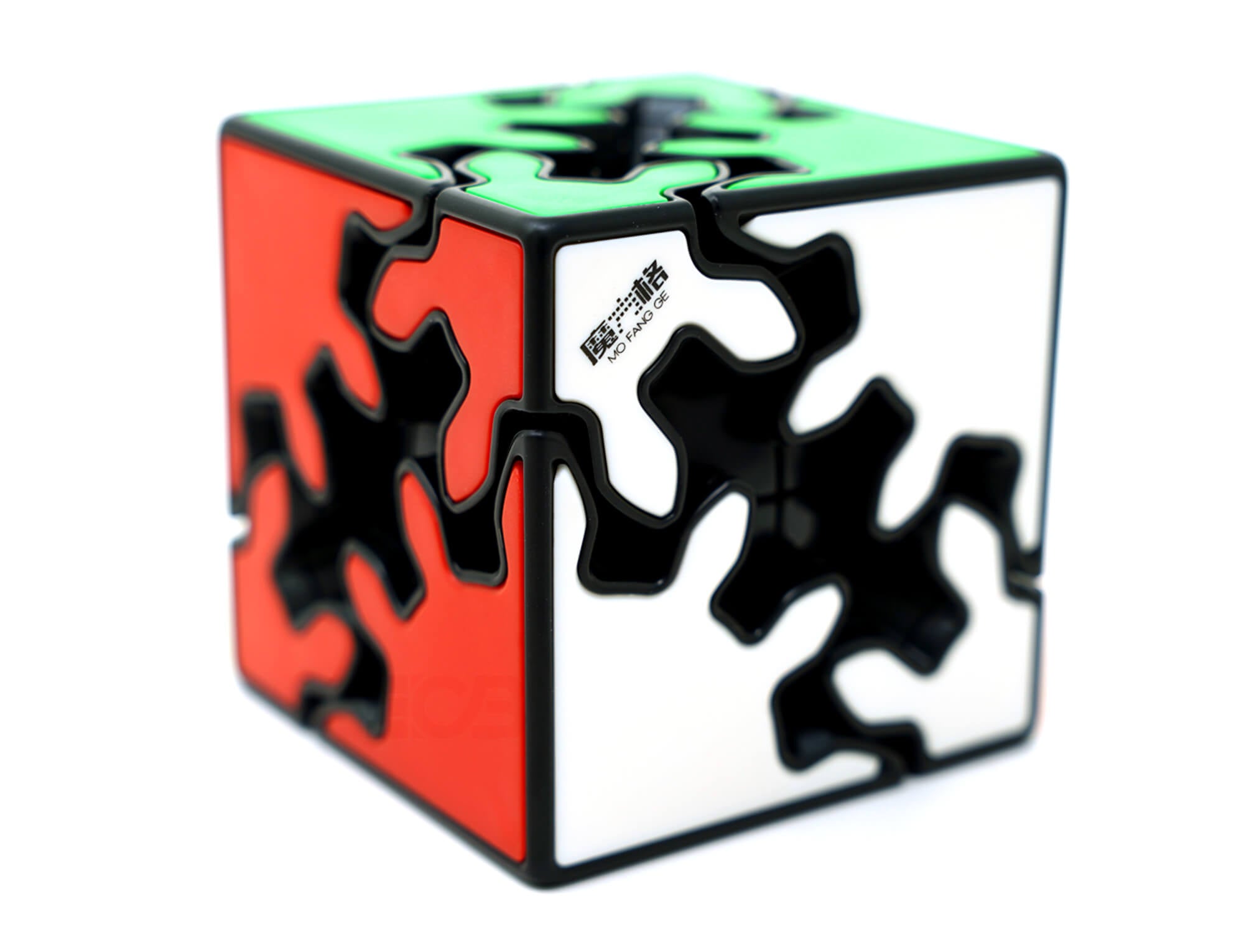 Gear Shift 2x2 HelloCube em ângulo lateral destacando o mecanismo de engrenagens