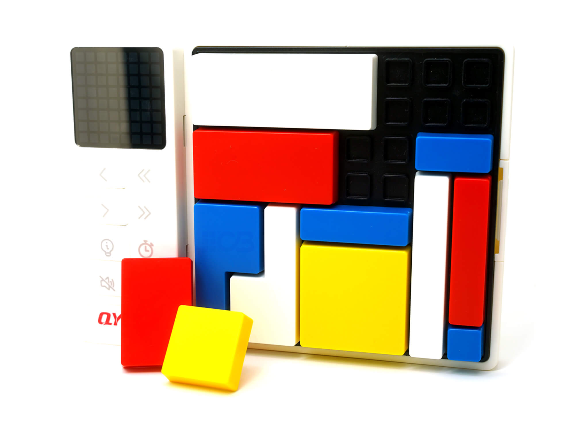 Racha Cuca Art Version QiYi — ângulo lateral mostrando o tabuleiro e as peças deslizantes