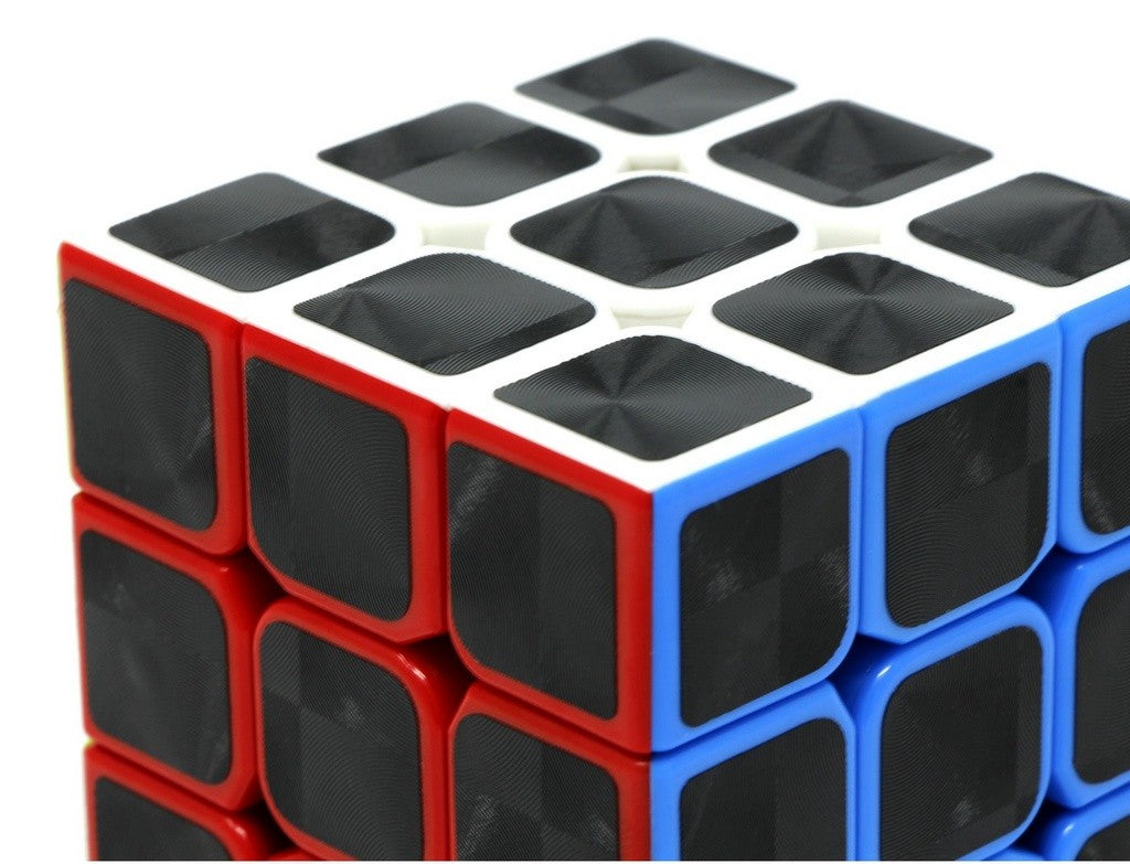 Fellow Cube Disc desmontado ou em ângulo de detalhe, evidenciando o mecanismo de corta-quinas e regulagem de tensão