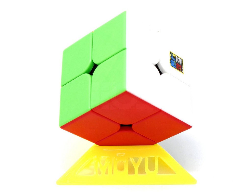 Cubo Mágico 2x2 MoYu Meilong Magnético Stickerless — vista lateral com alinhamento das peças