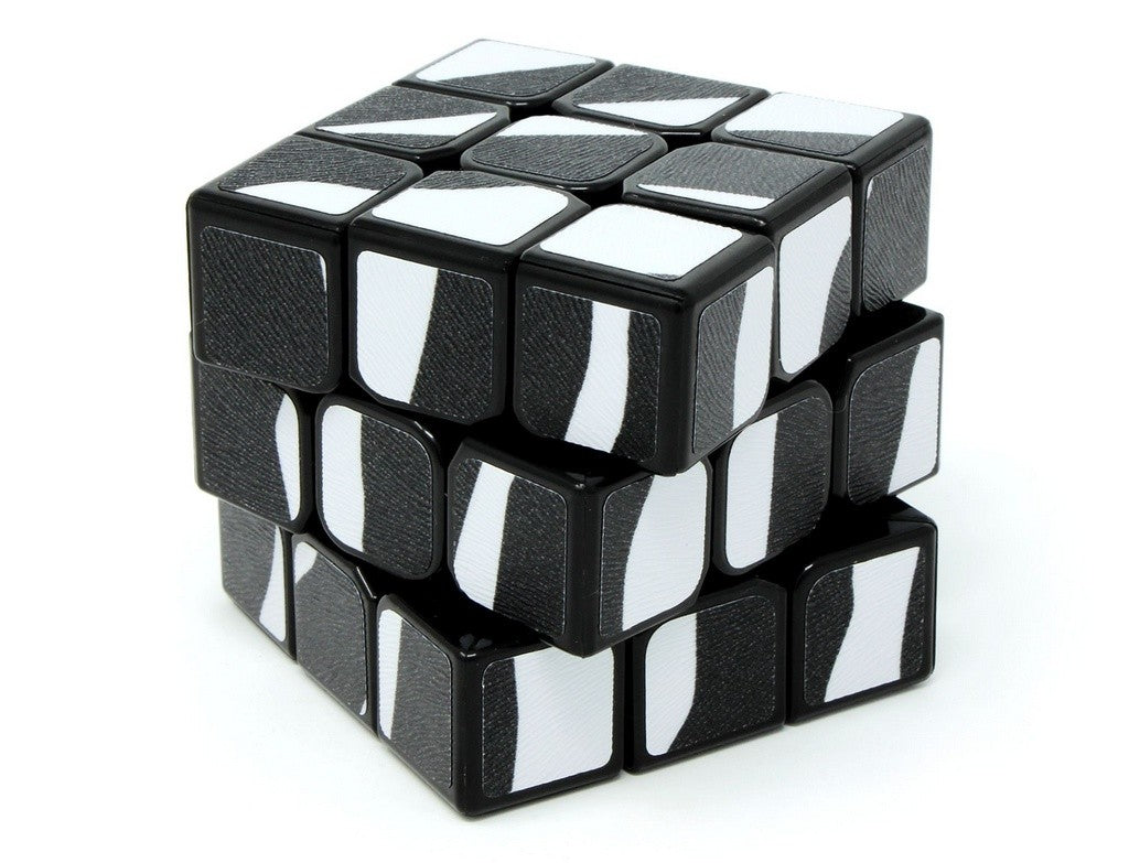 Fellow Cube Zebra 3x3 em ângulo lateral evidenciando o acabamento texturizado