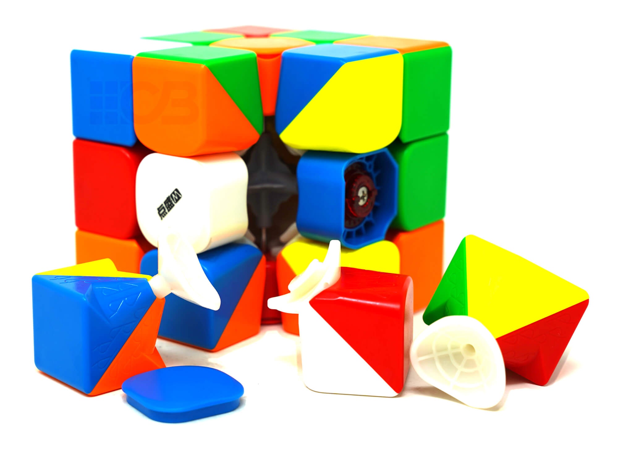 Cubo Mágico Diansheng Googol 9 cm em perspectiva, evidenciando o tamanho oversized comparado ao padrão