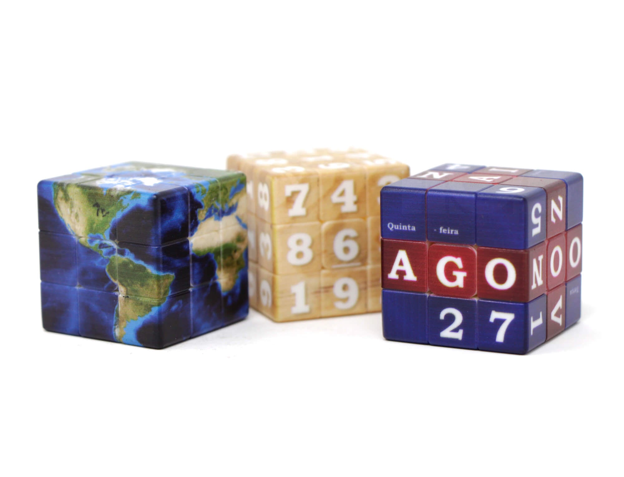 Kit com três mini Cubos Mágicos 3x3 personalizados Vinci Cube — designs Planet, Sudoku e Calendário