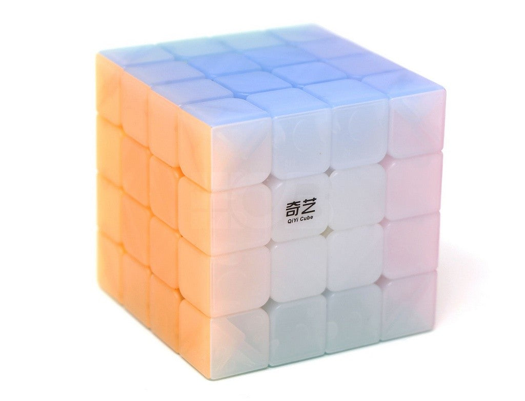 Detalhe das camadas do Cubo Mágico 4x4 QiYuan Jelly com acabamento jelly stickerless