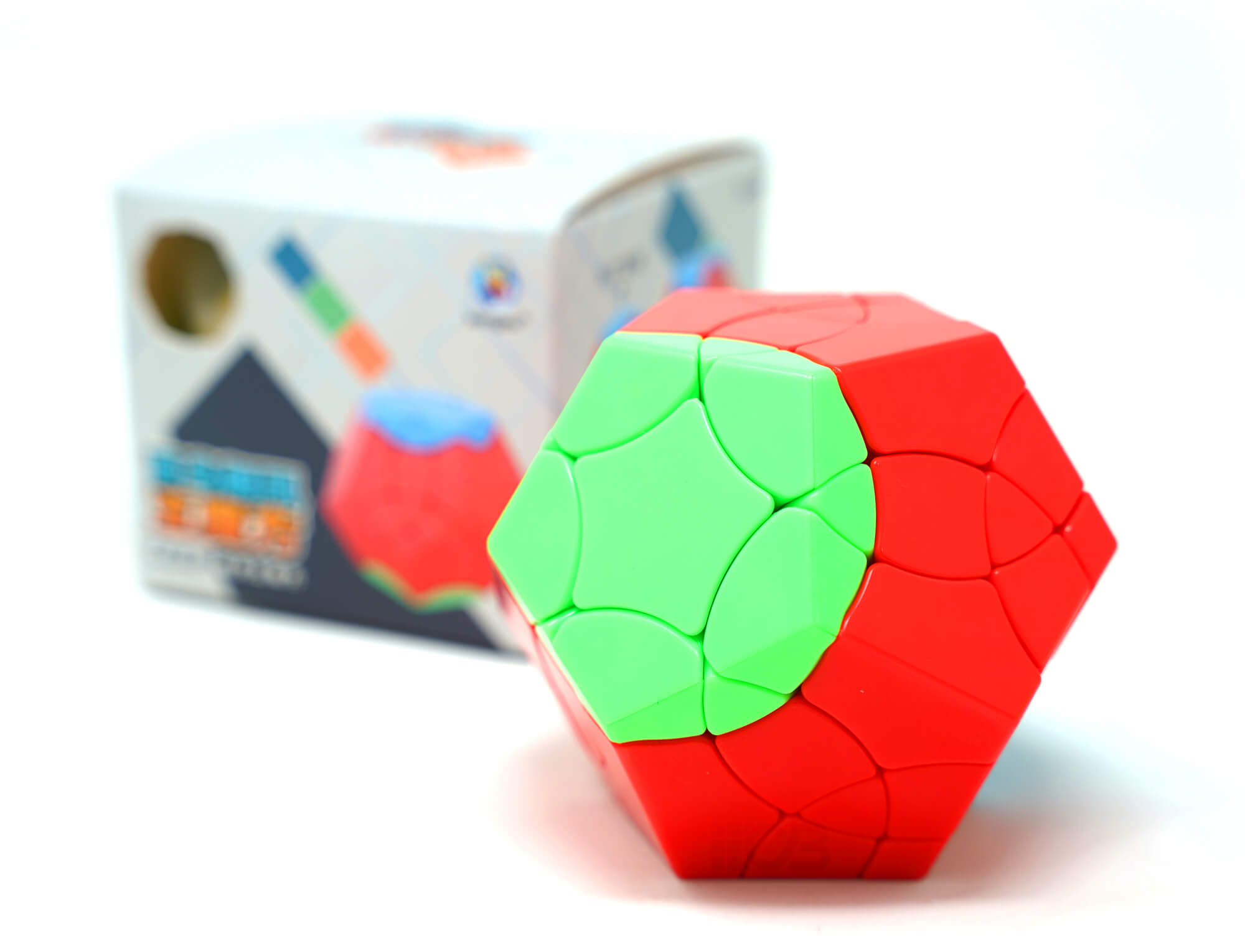 Megaminx Phoenix SengSo stickerless — detalhe das peças de canto e camadas superiores