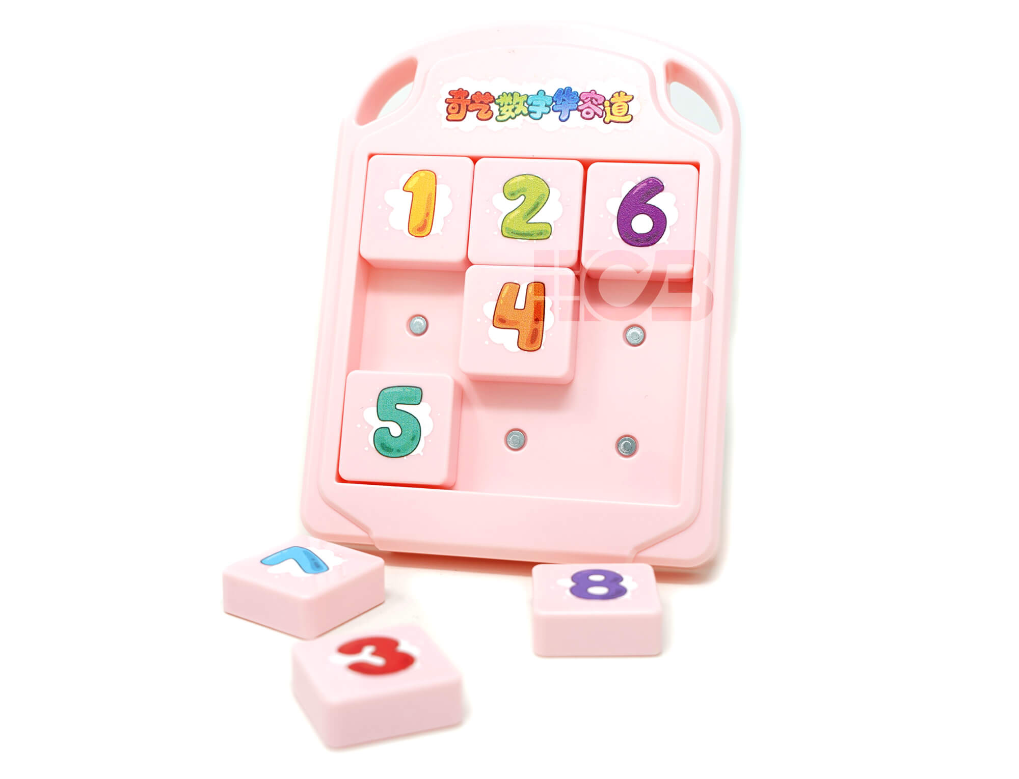 Racha Cuca 3x3 Rosa QiYi — ângulo lateral mostrando espessura do puzzle