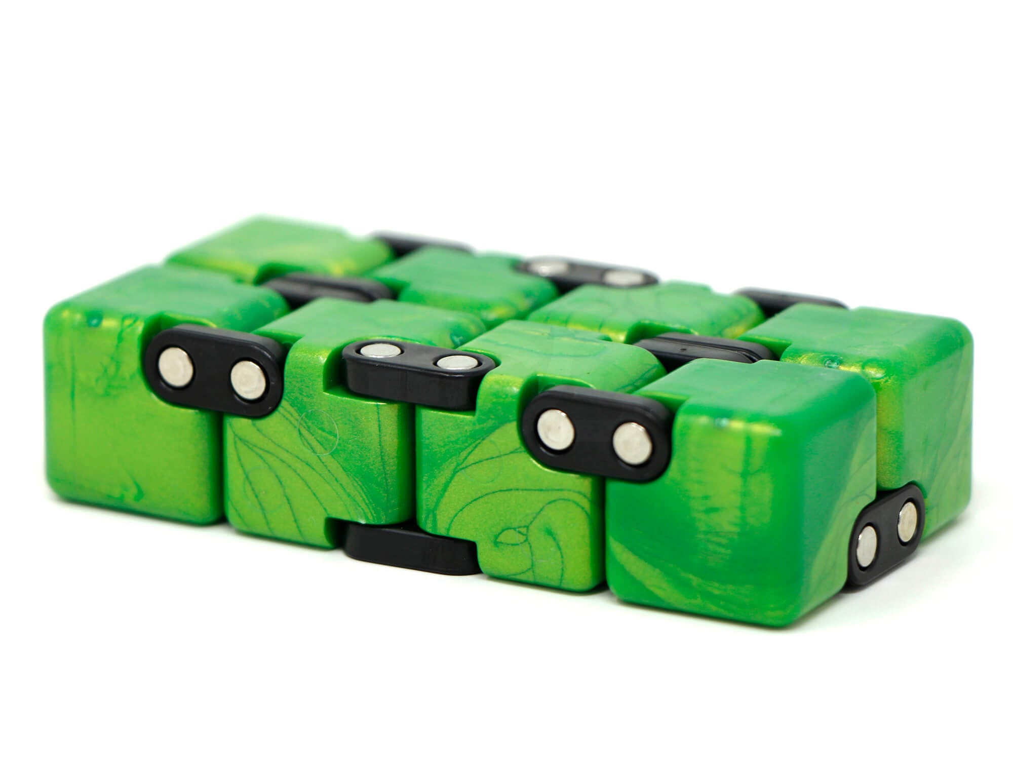 Detalhe das articulações do Cubo Infinito QiYi verde