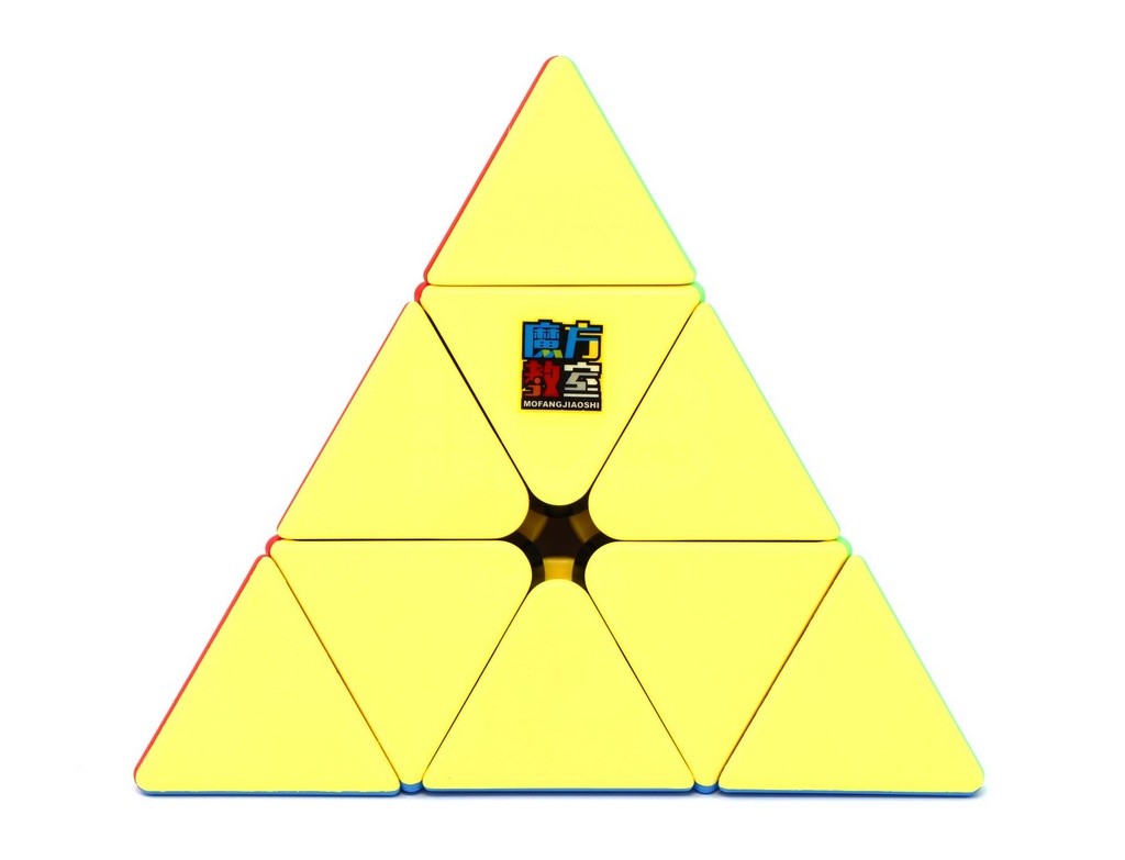 Pyraminx Meilong MoYu stickerless — vista frontal mostrando as peças coloridas da pirâmide
