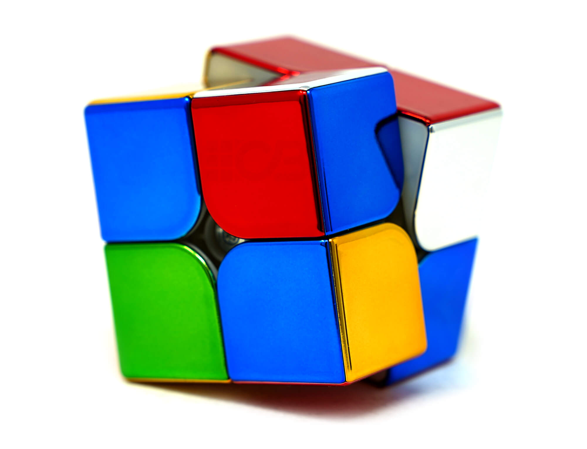 Vista traseira do Cubo Mágico 2x2 SengSo Legend M com acabamento metálico espelhado