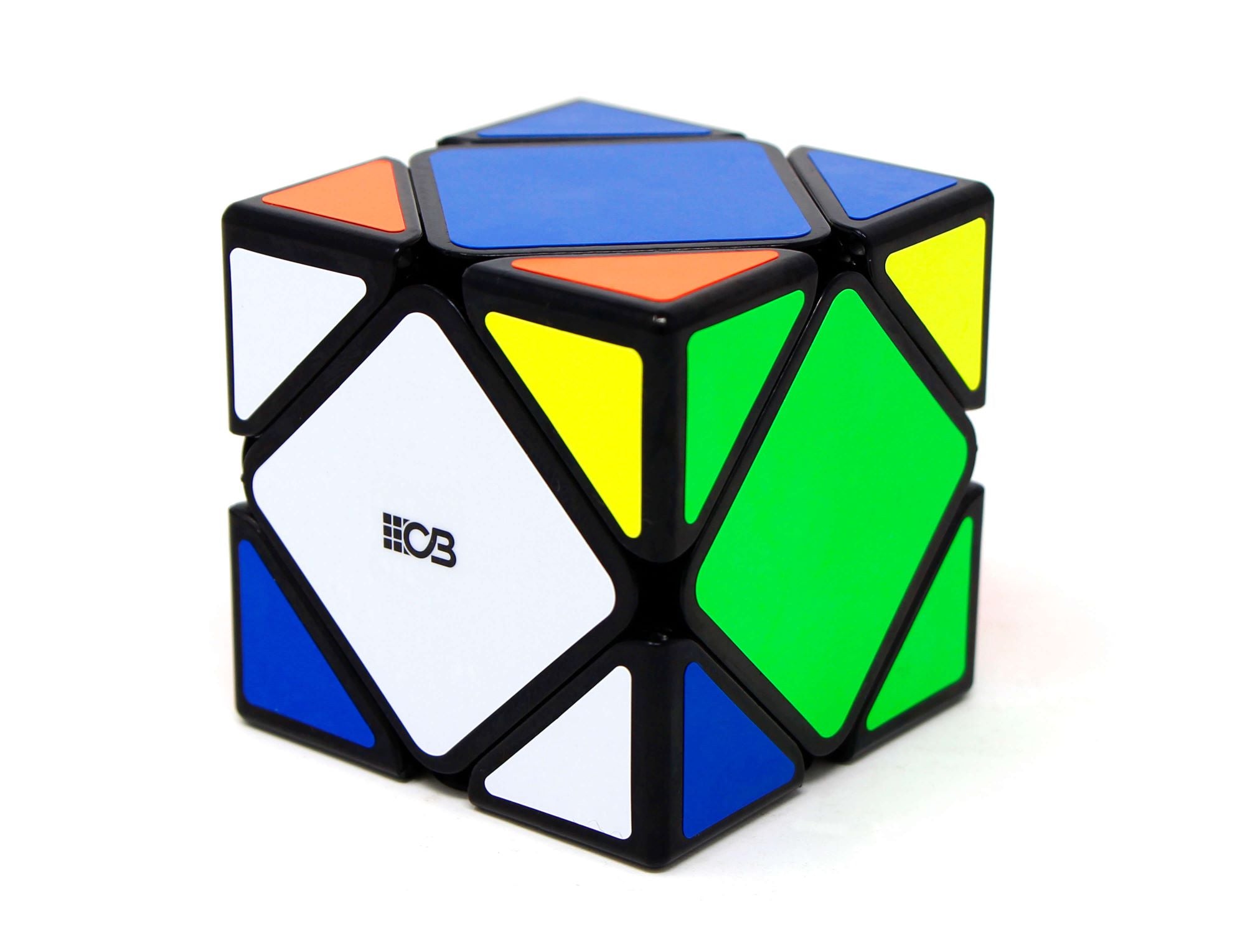 Detalhe das peças e acabamento stickerless do Skewb Cuber Pro