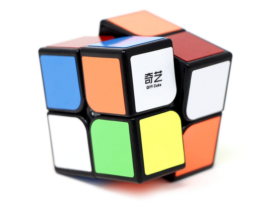 Cubo Mágico 2x2 QiYi QiDi stickerless translúcido — vista frontal mostrando as peças coloridas