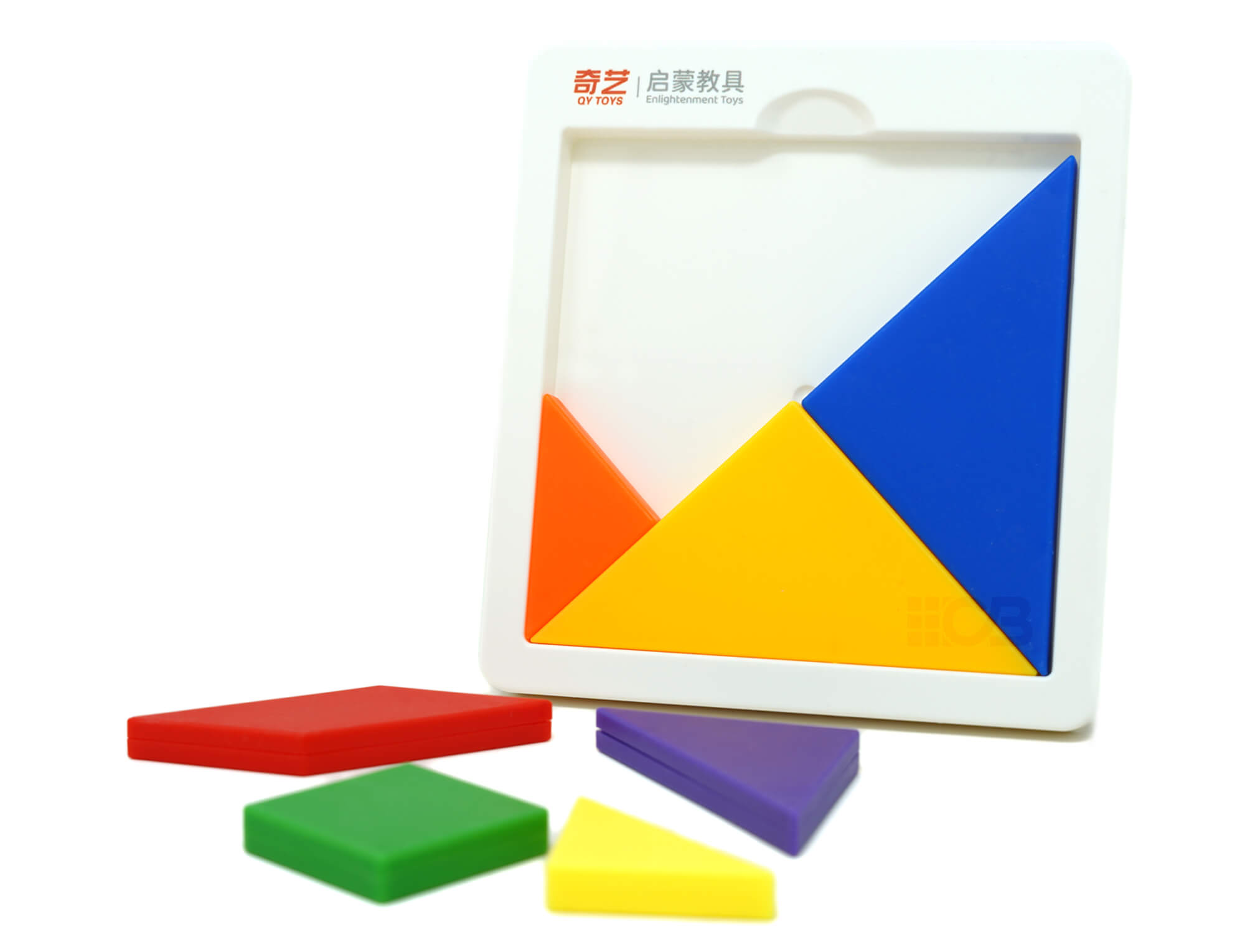 Tangram Kids QiYi com as 7 peças coloridas dispostas sobre superfície clara