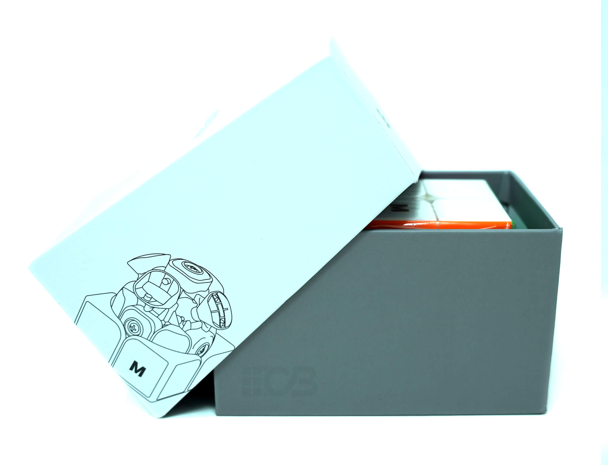 Cubo Mágico 2x2 YJ MGC Elite 2 na mão para referência de tamanho
