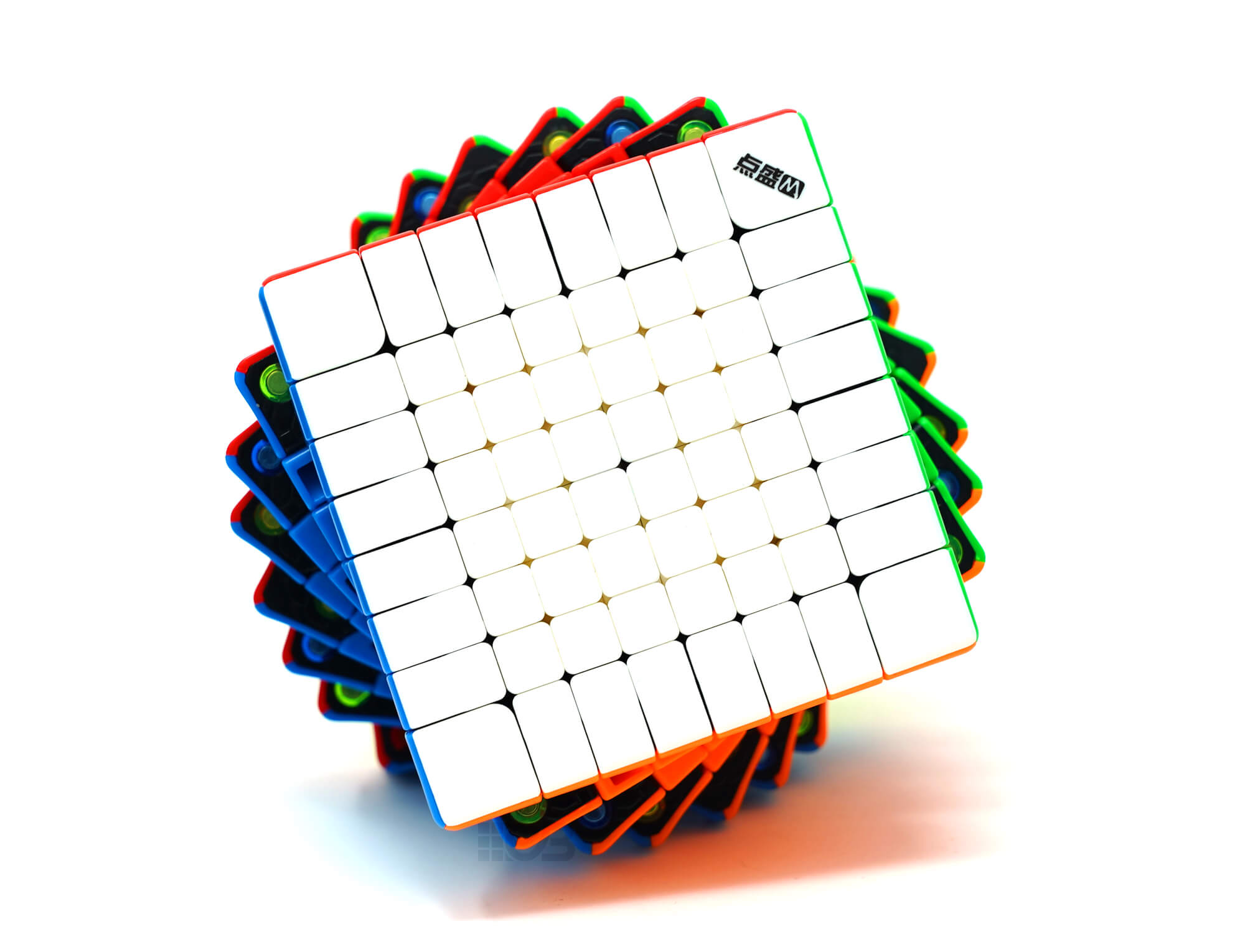 Cubo Mágico 8x8 Diansheng Galaxy com giro parcial mostrando alinhamento magnético
