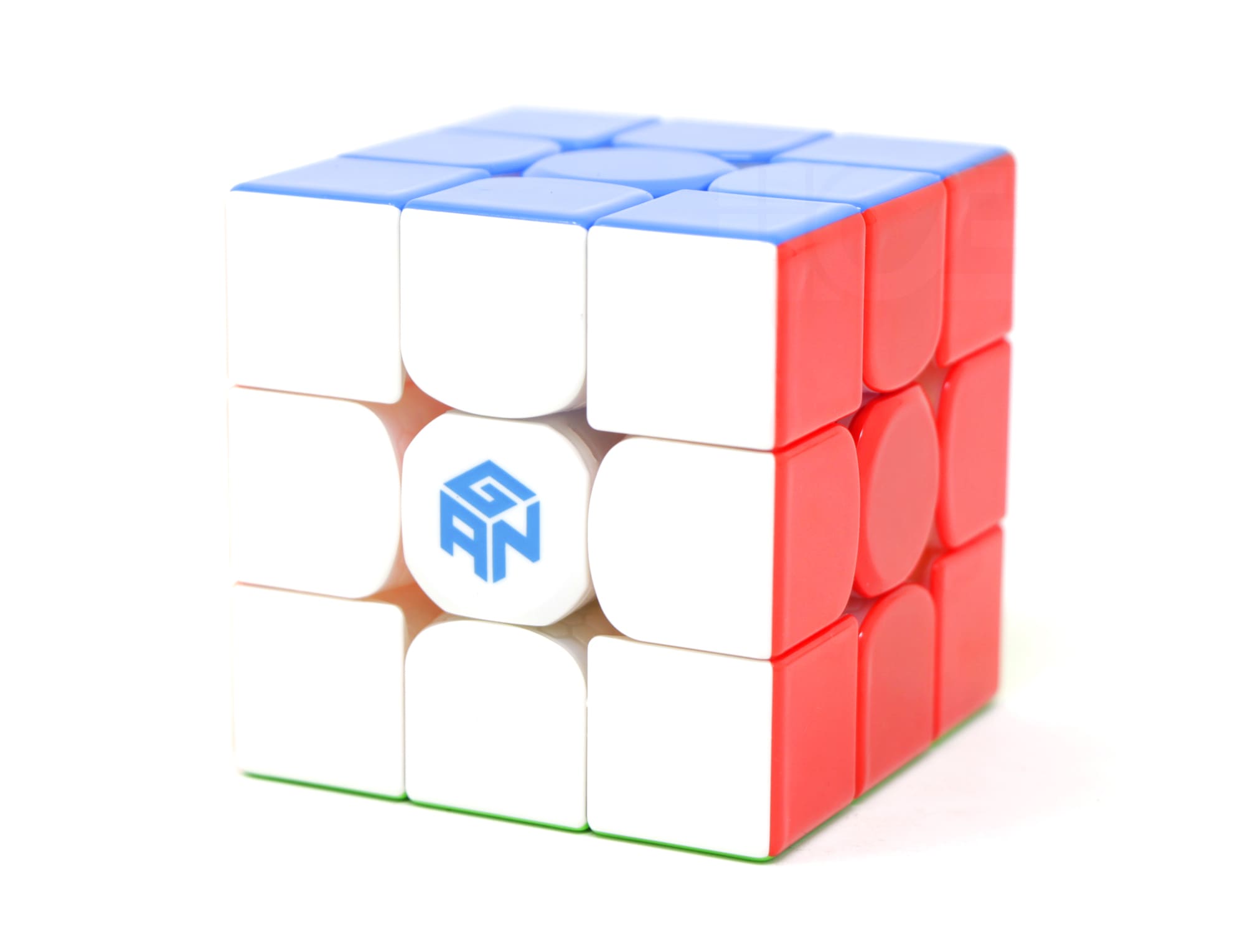 GAN 12 MagLev UV 3x3 — ângulo lateral destacando as peças coloridas stickerless
