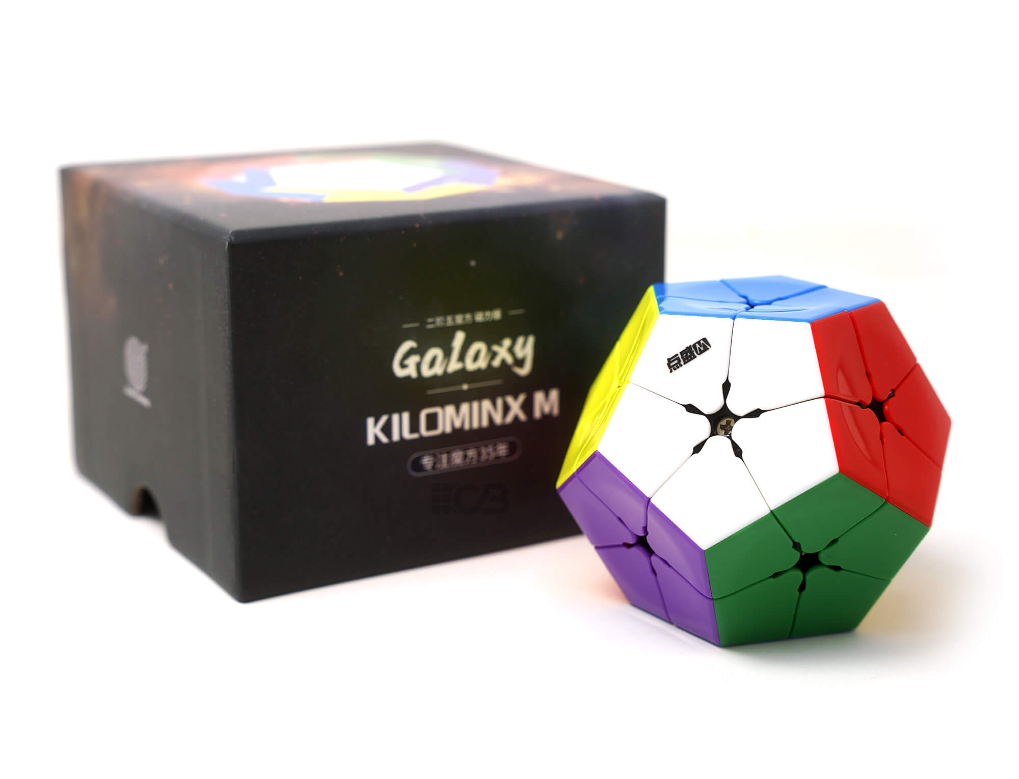 Kilominx Galaxy Magnético Diansheng posicionado em ângulo de três quartos, mostrando múltiplas faces
