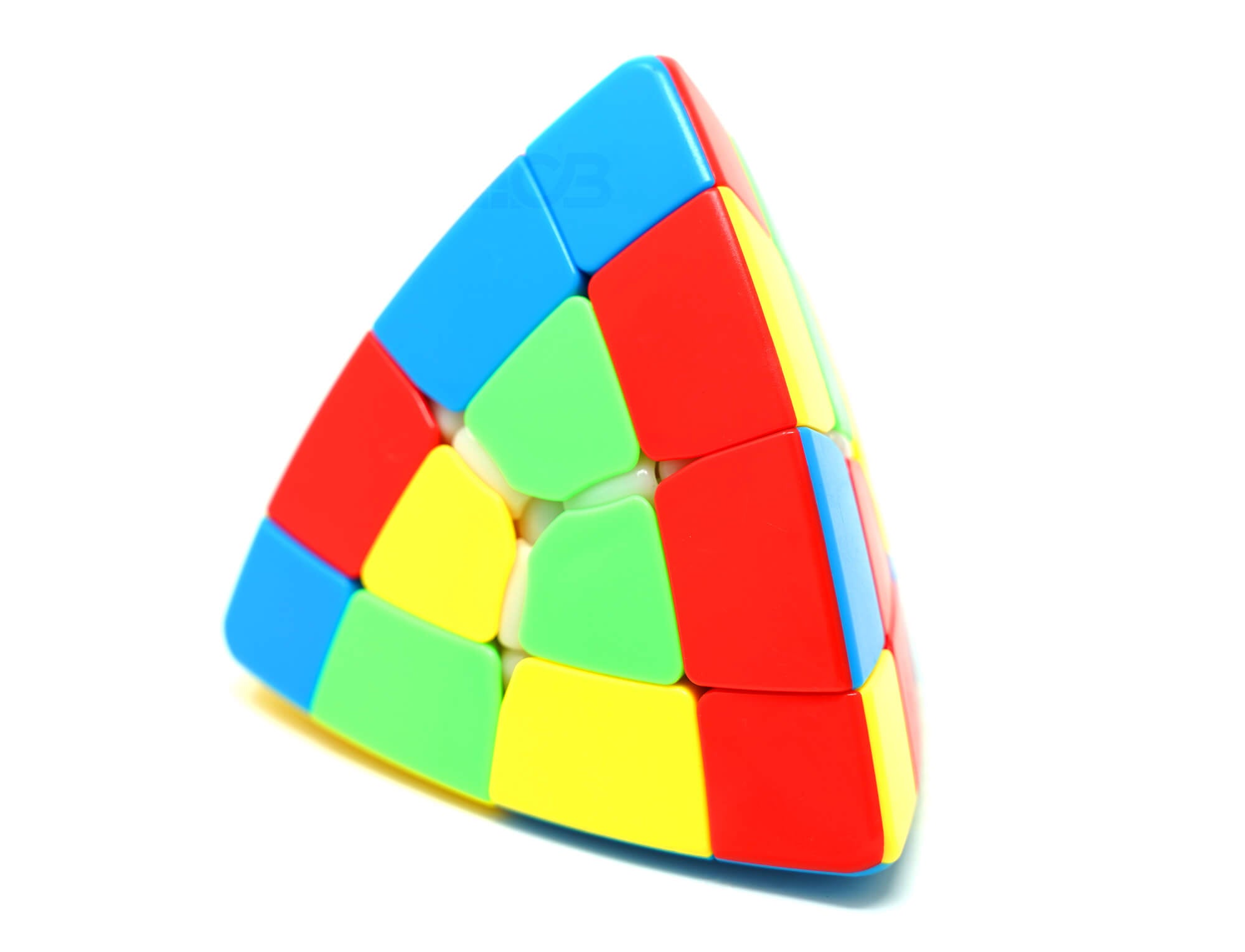 Pyraminx 4x4 Tower SengSo posicionado sobre fundo neutro, destaque para as cores vivas stickerless
