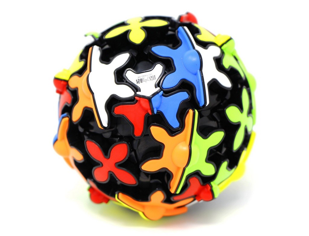 Gear Ball QiYi esférico com engrenagens coloridas, vista frontal