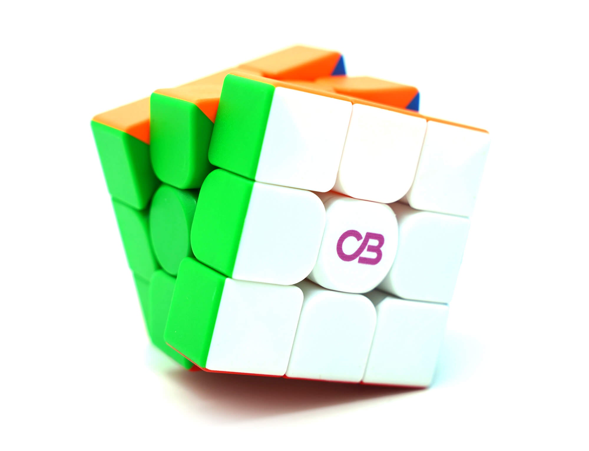 Caixa de presente aberta do kit Cuber Fun com itens dispostos