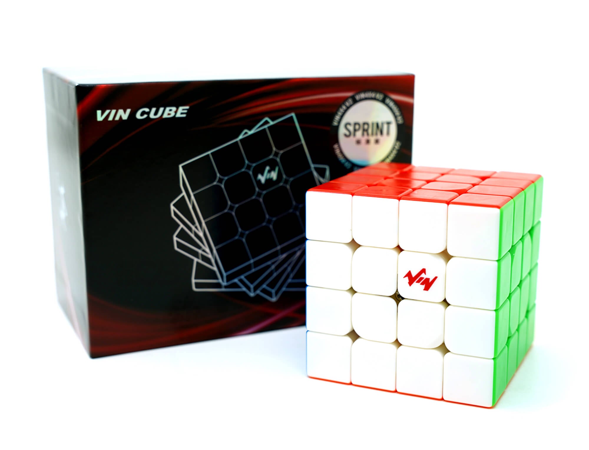Sprint V2 4x4 Magnético Vin Cube — cubo na mão mostrando proporção e tamanho