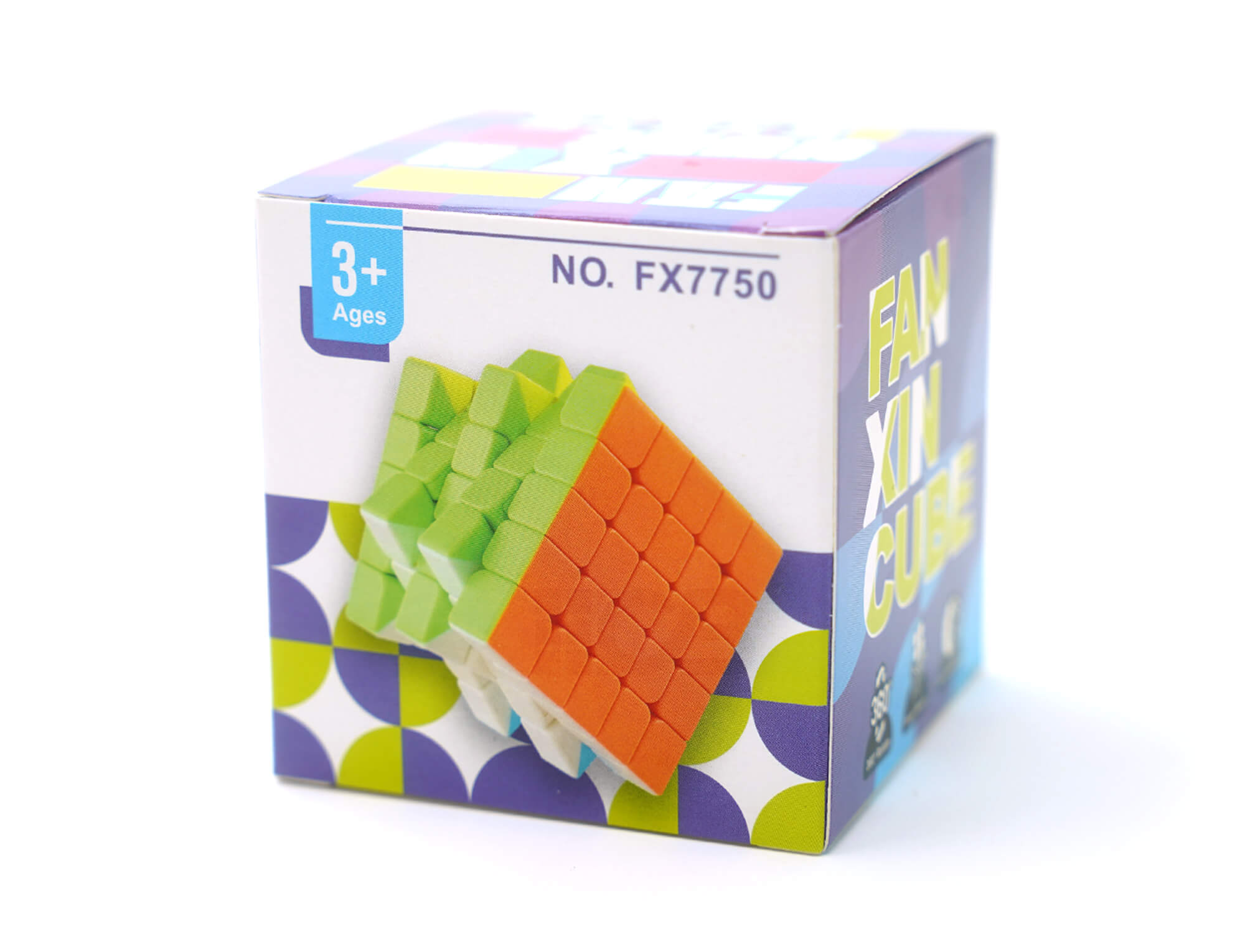 Cubo Mágico 5x5 Fanxin stickerless sobre superfície plana, vista de cima