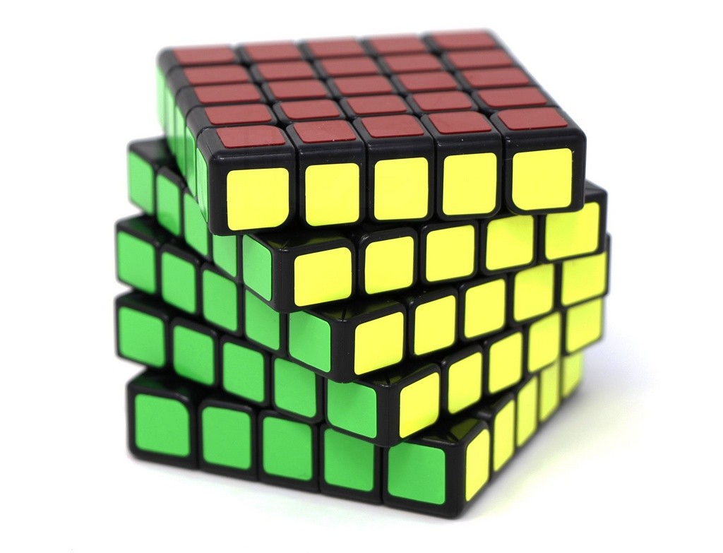 Cubo Mágico 5x5 MoYu Meilong Tradicional — vista frontal com faces coloridas