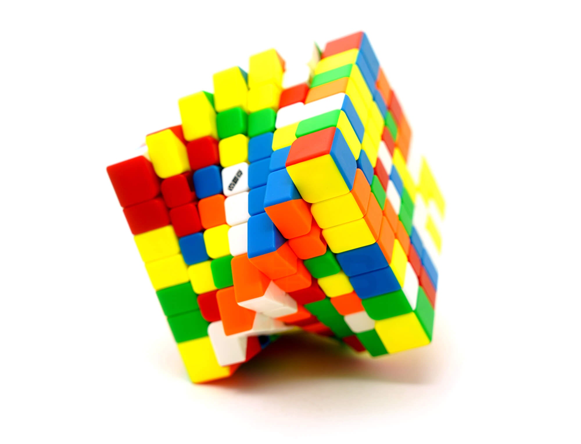 Cubo 7x7 Solar System 7M Diansheng em resolução parcial sobre superfície branca
