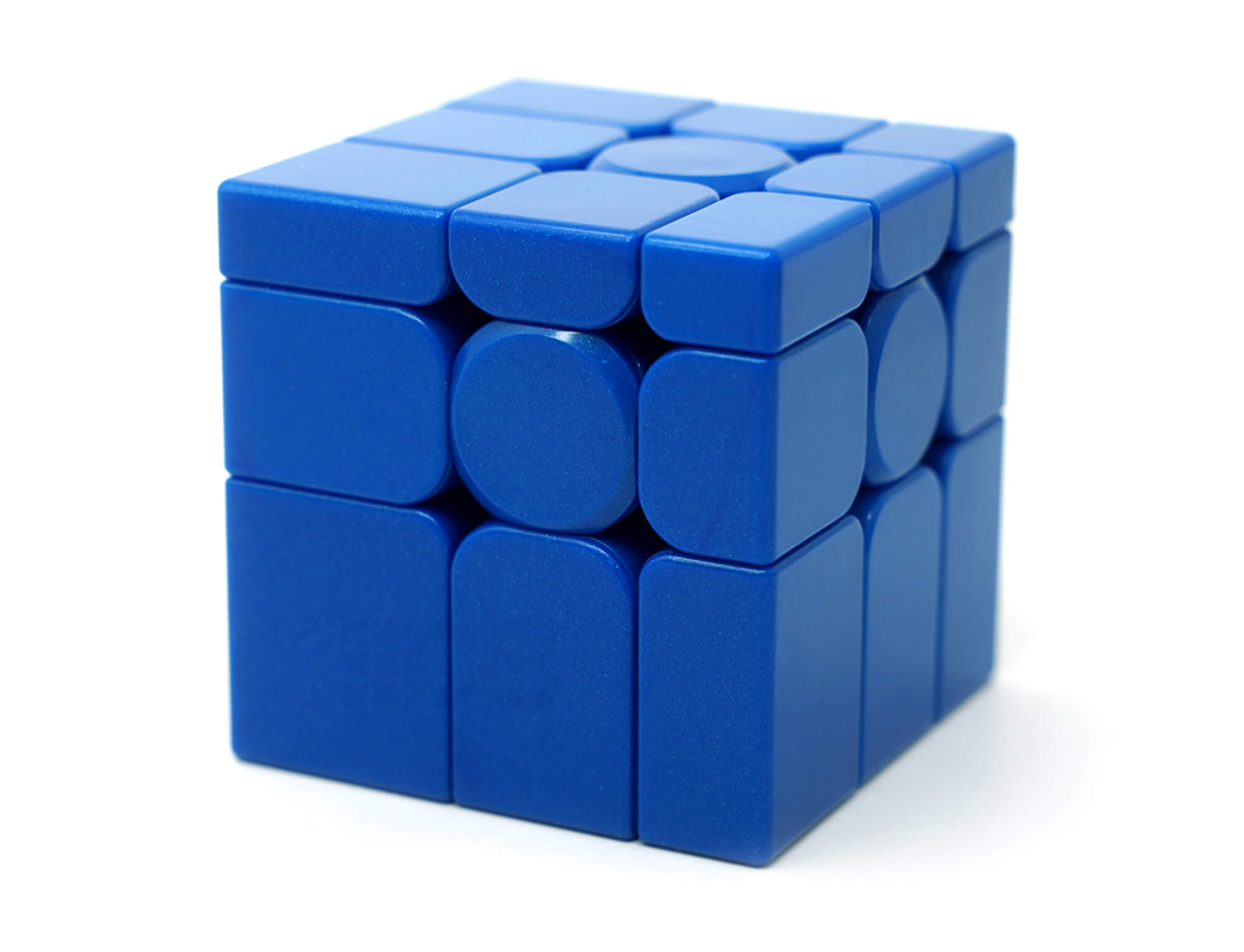 Mirror Blocks 3x3 Azul MoYu V2 — cubo desmontado destacando a variação de tamanho das peças