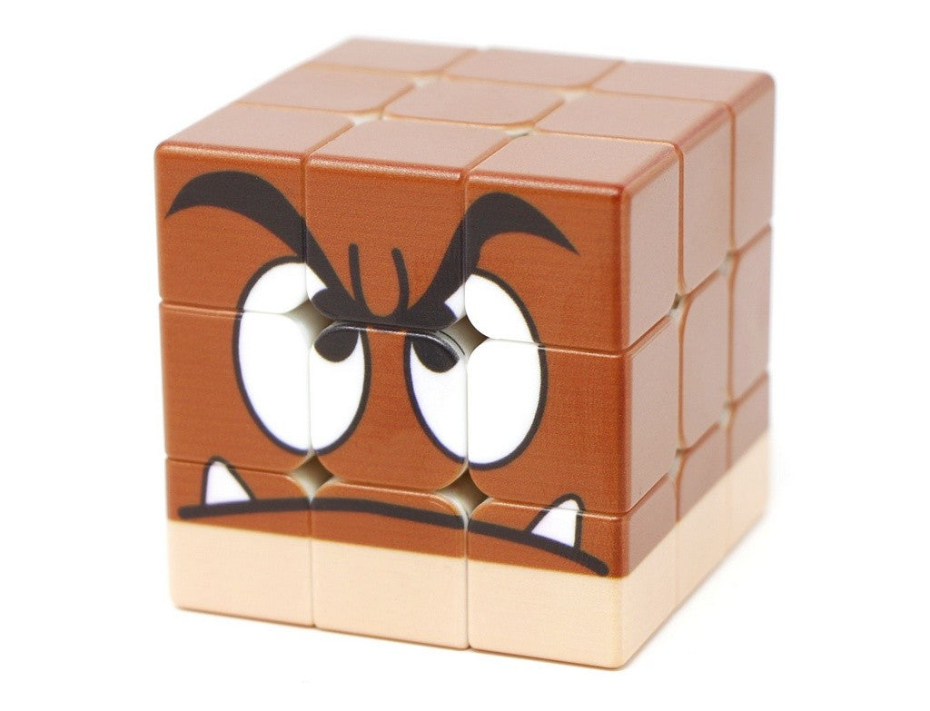 Detalhe da impressão UV do Goomba no Cubo Mágico 3x3, mostrando nitidez e acabamento sem adesivos