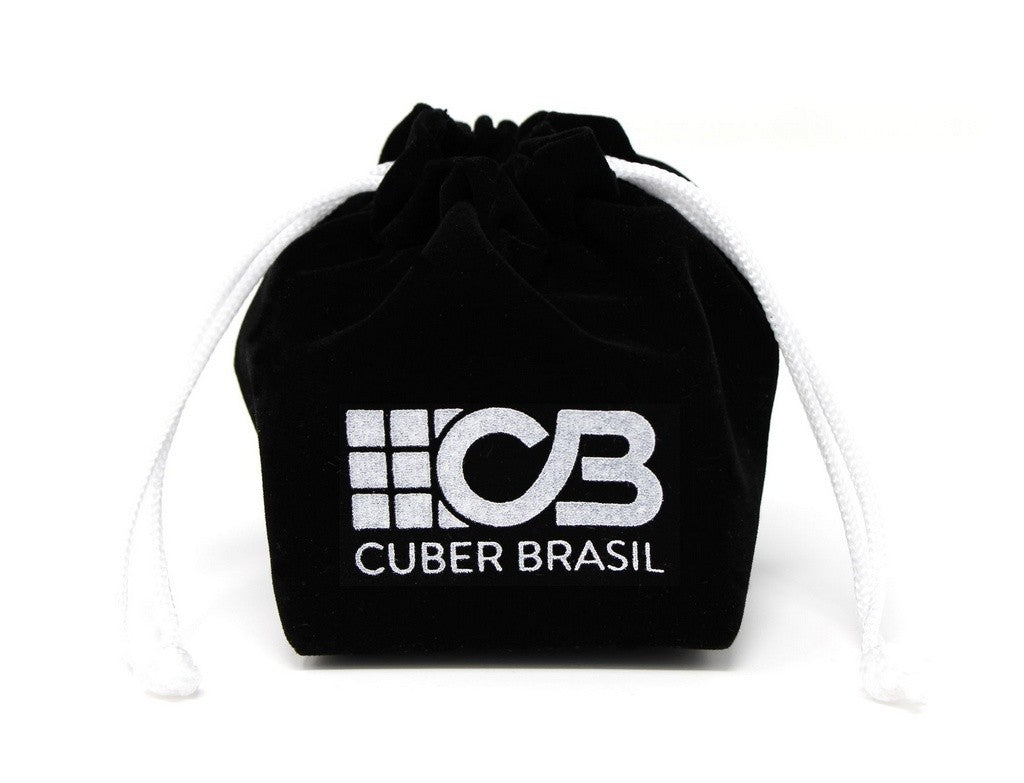 Bag Cuber Brasil — frente da mochila com logo da marca