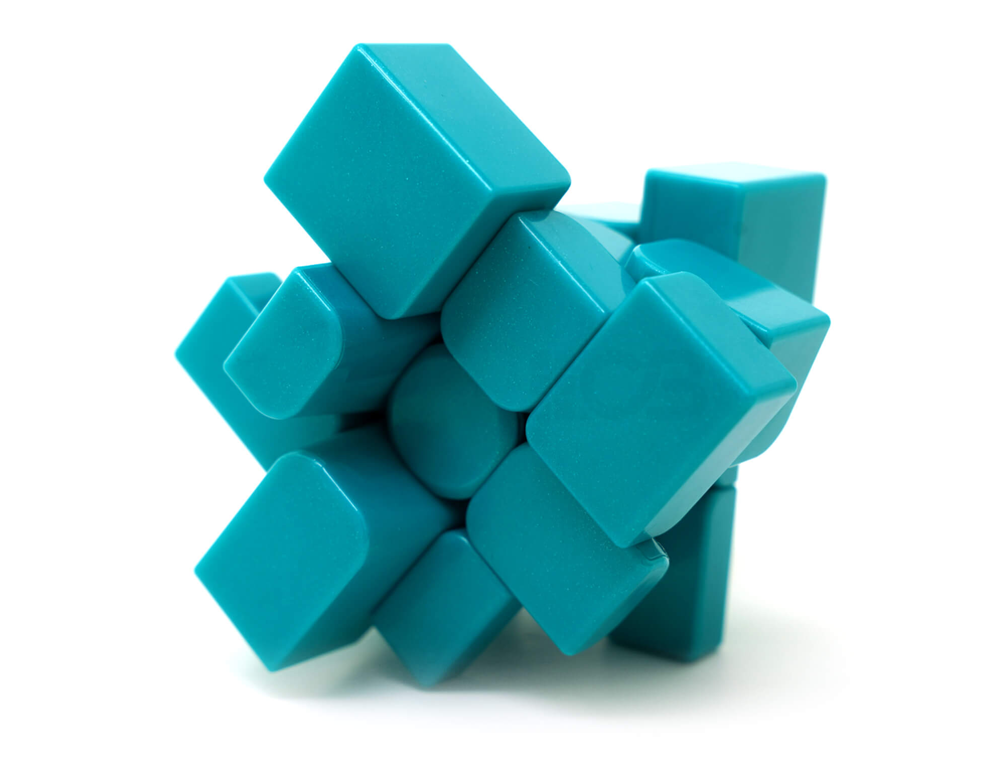 Mirror Blocks 3x3 MoYu V2 verde — detalhe do acabamento espelhado verde sob iluminação