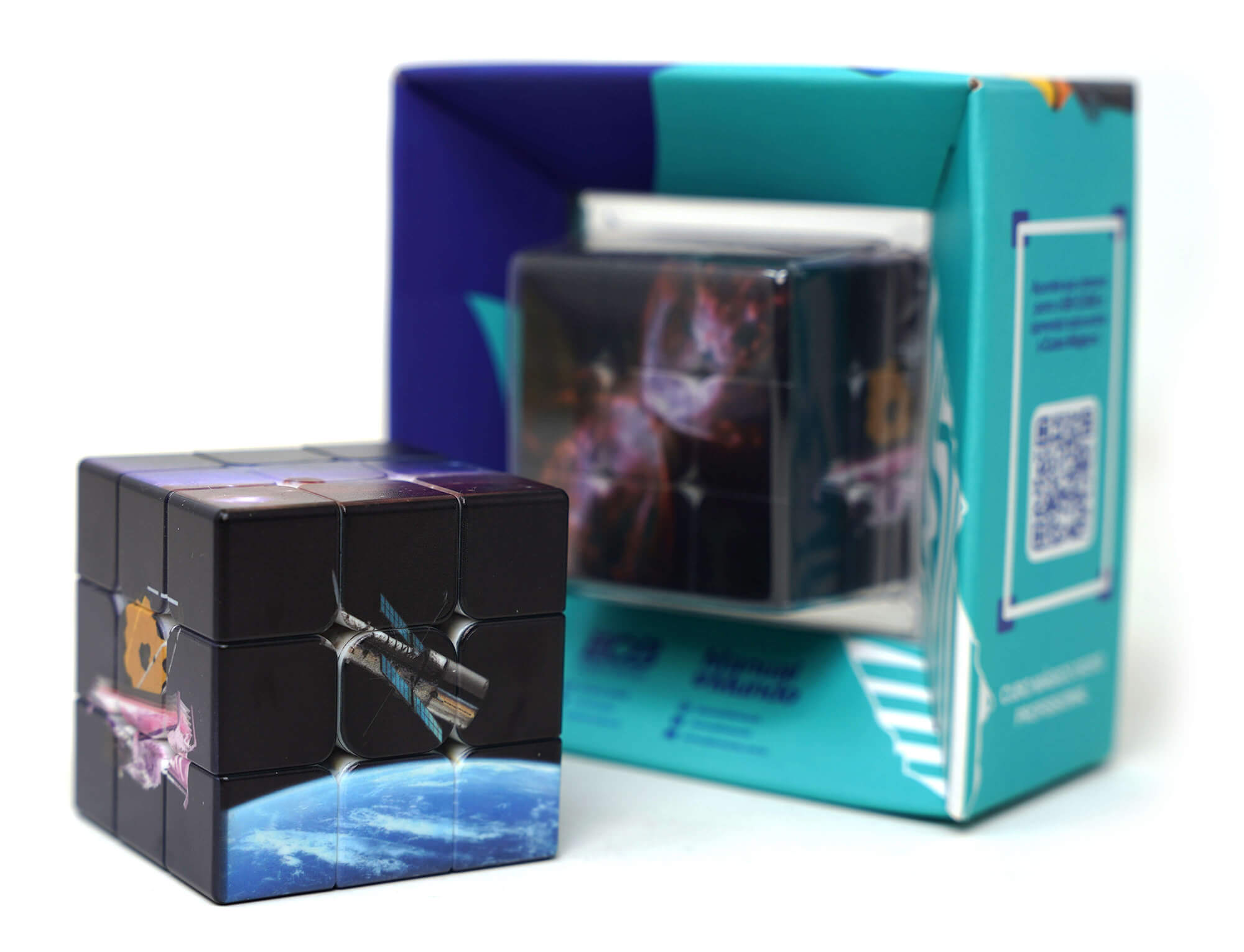 Cubo Mágico 3x3 Telescópios Espaciais — collab Manual do Mundo e Cuber Brasil, vista frontal