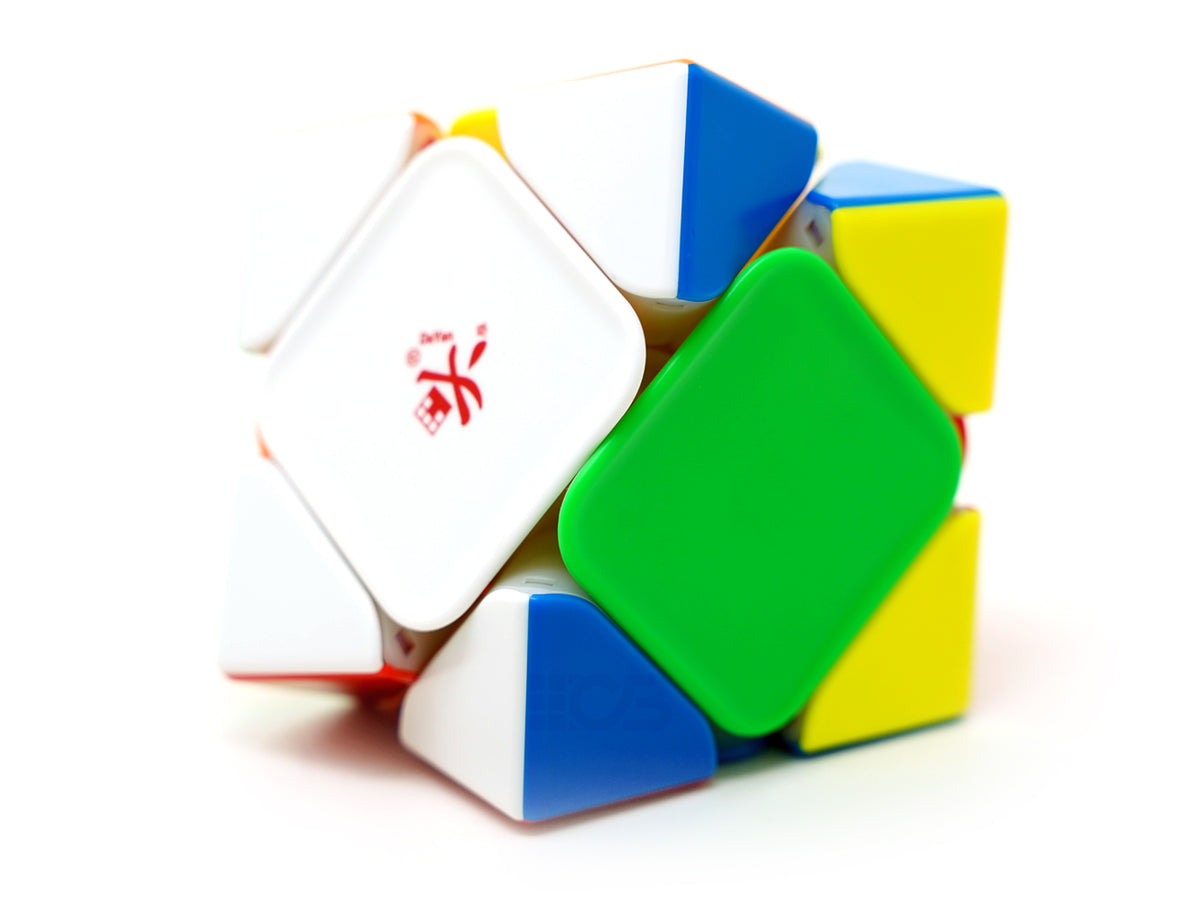 Skewb V2 Magnético Ball Core DaYan — vista do produto
