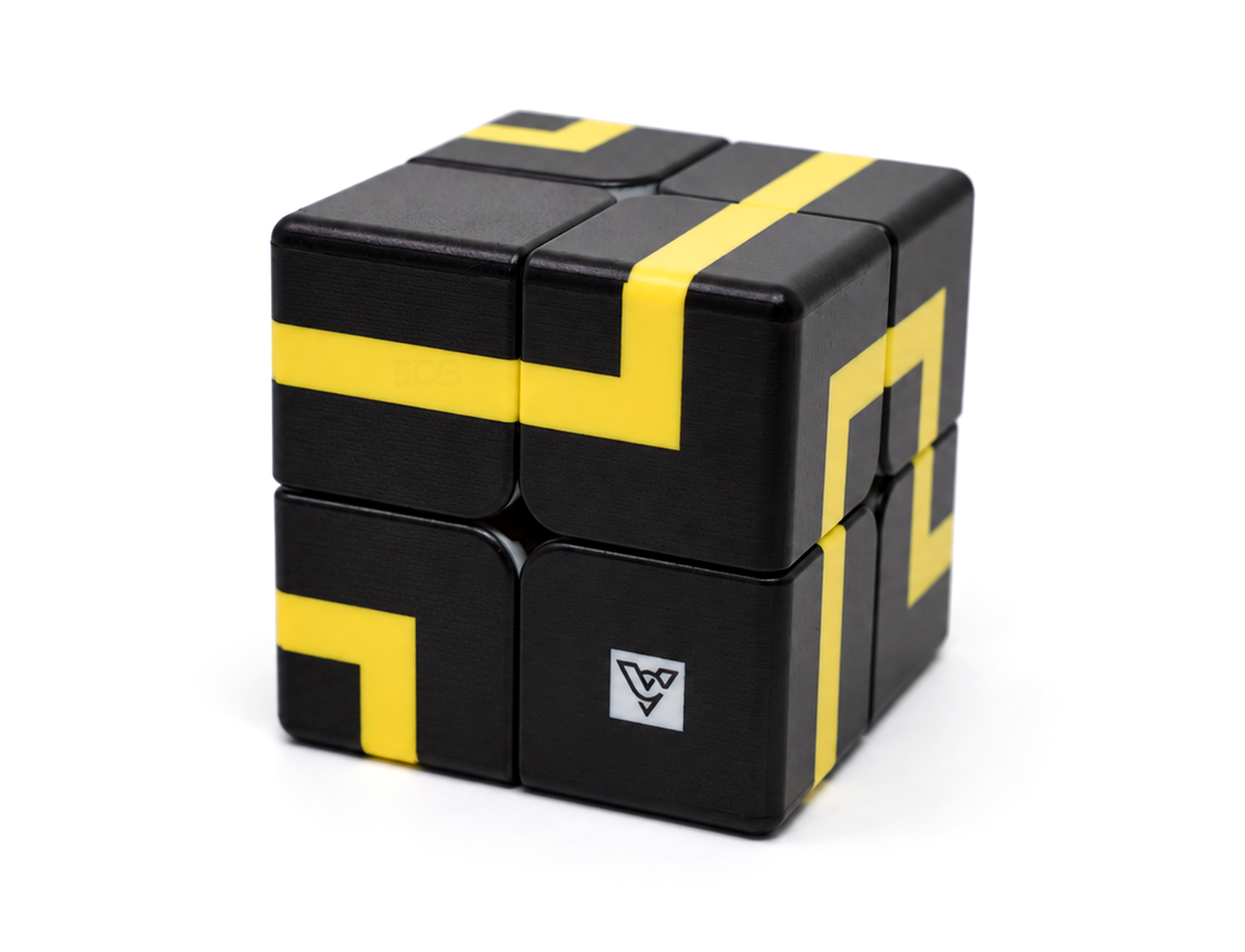 Cubo mágico 2x2 Maze Vinci Cube amarelo montado, com linhas amarelas sobre fundo preto