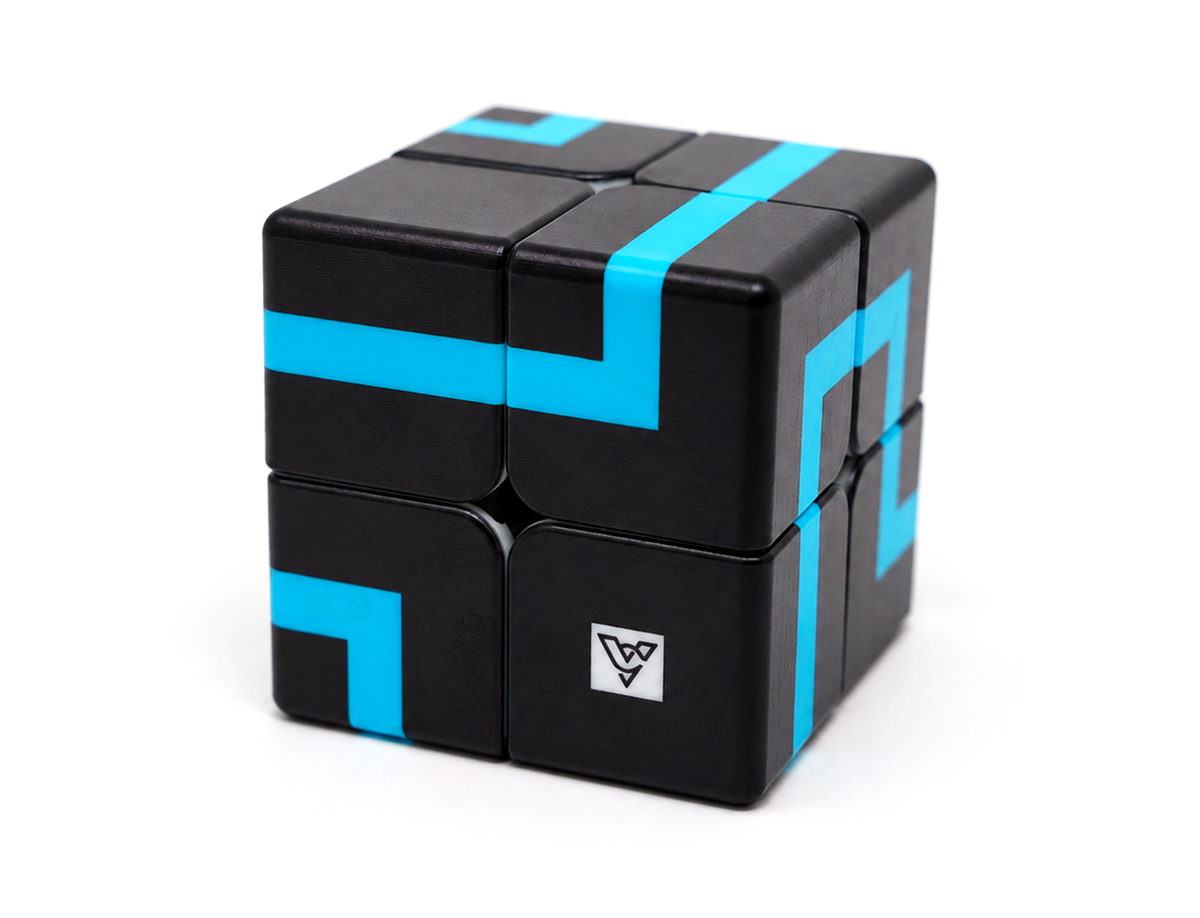 Cubo mágico 2x2 Maze Vinci Cube azul montado, com linhas azuis sobre fundo preto
