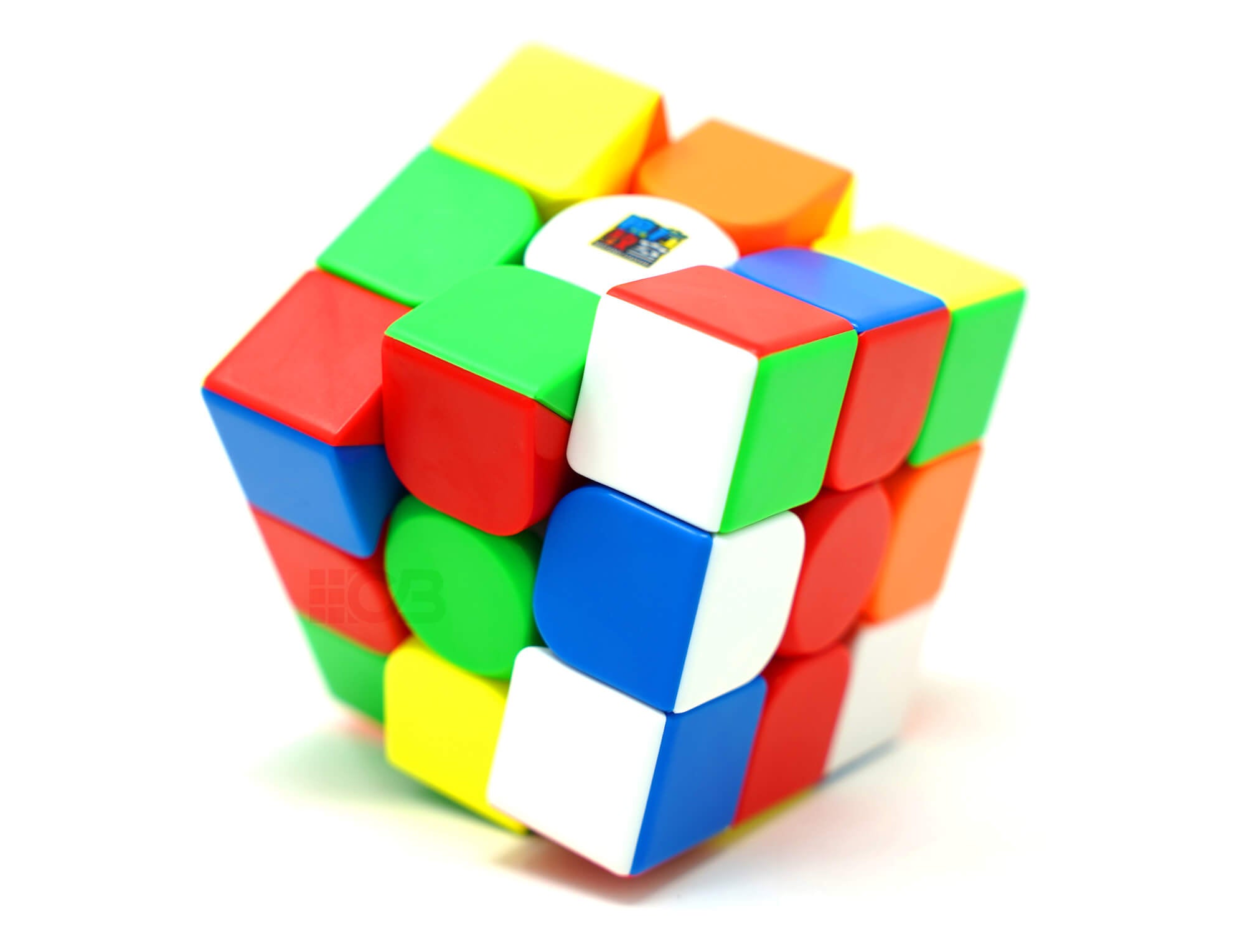 Cubo Mágico 3x3 MoYu Meilong Magnético em ângulo lateral evidenciando o acabamento stickerless