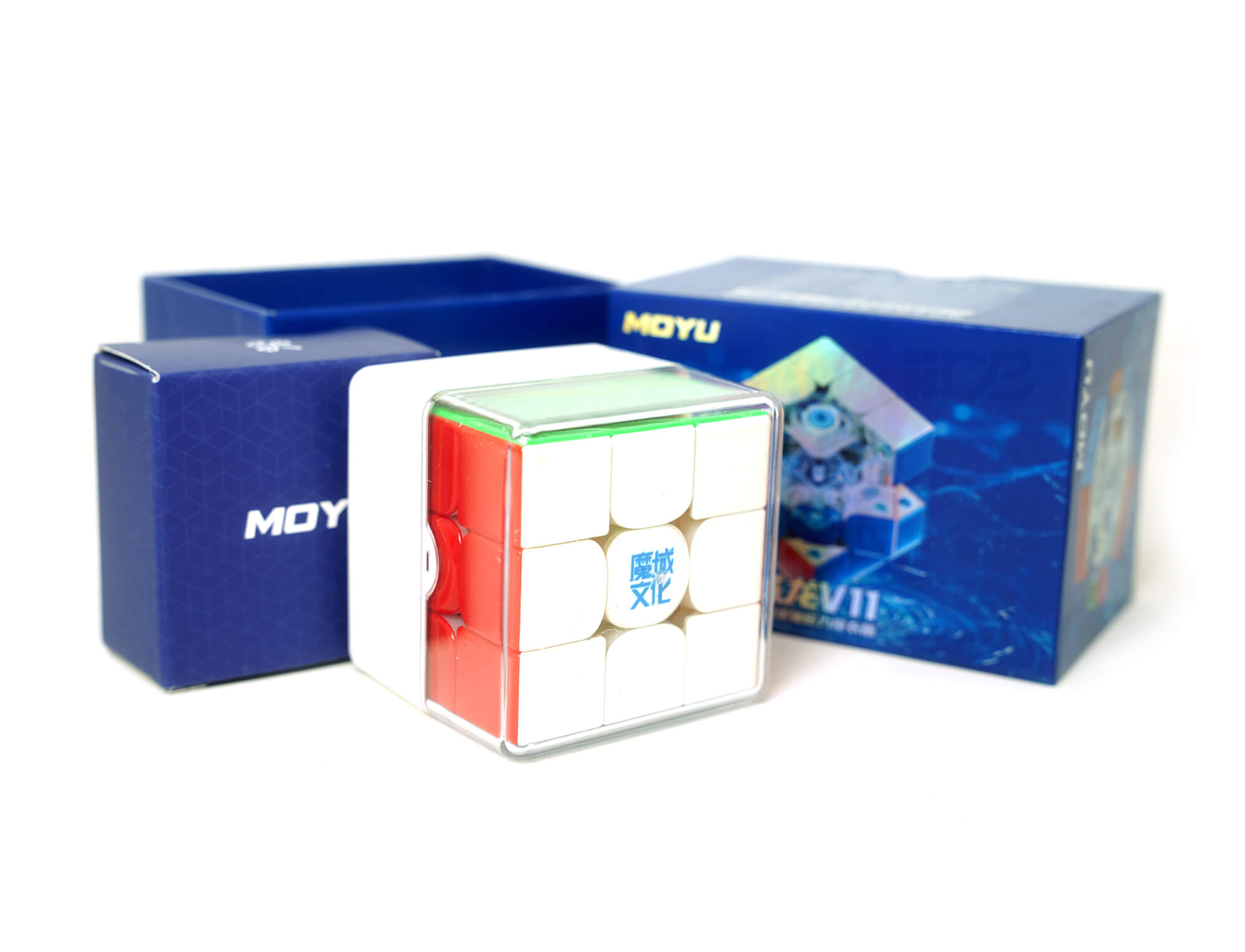 WRM V11 MoYu — comparação de tamanho e proporção das peças stickerless