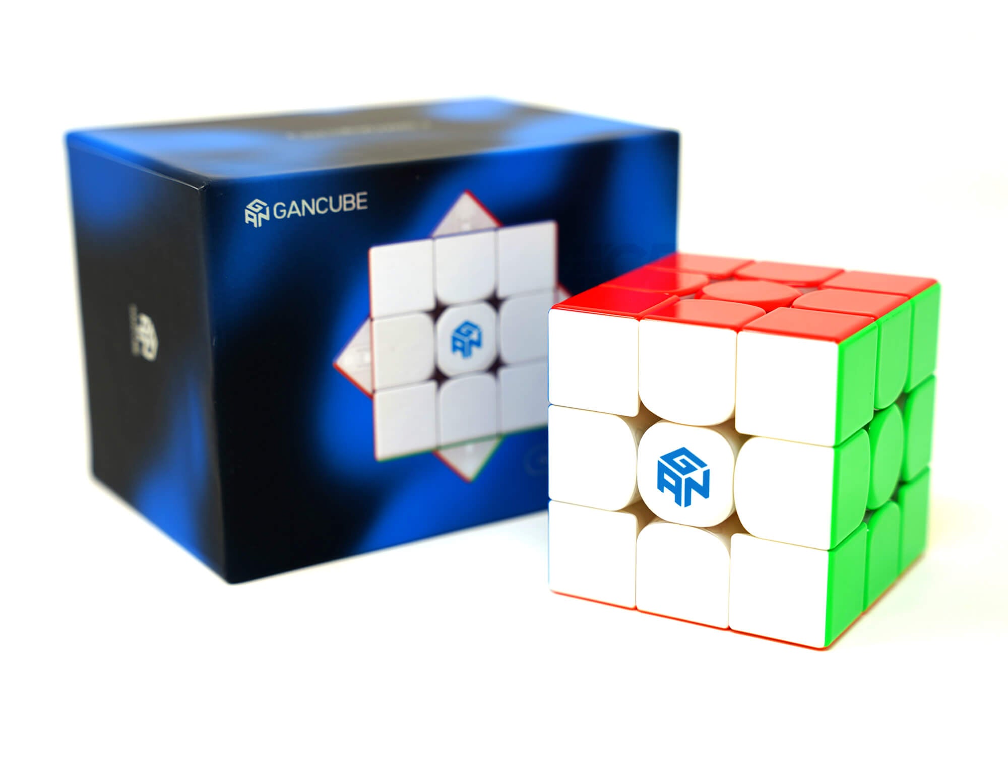 Vista superior do Cubo Mágico GAN 14 Pro stickerless com acabamento UV